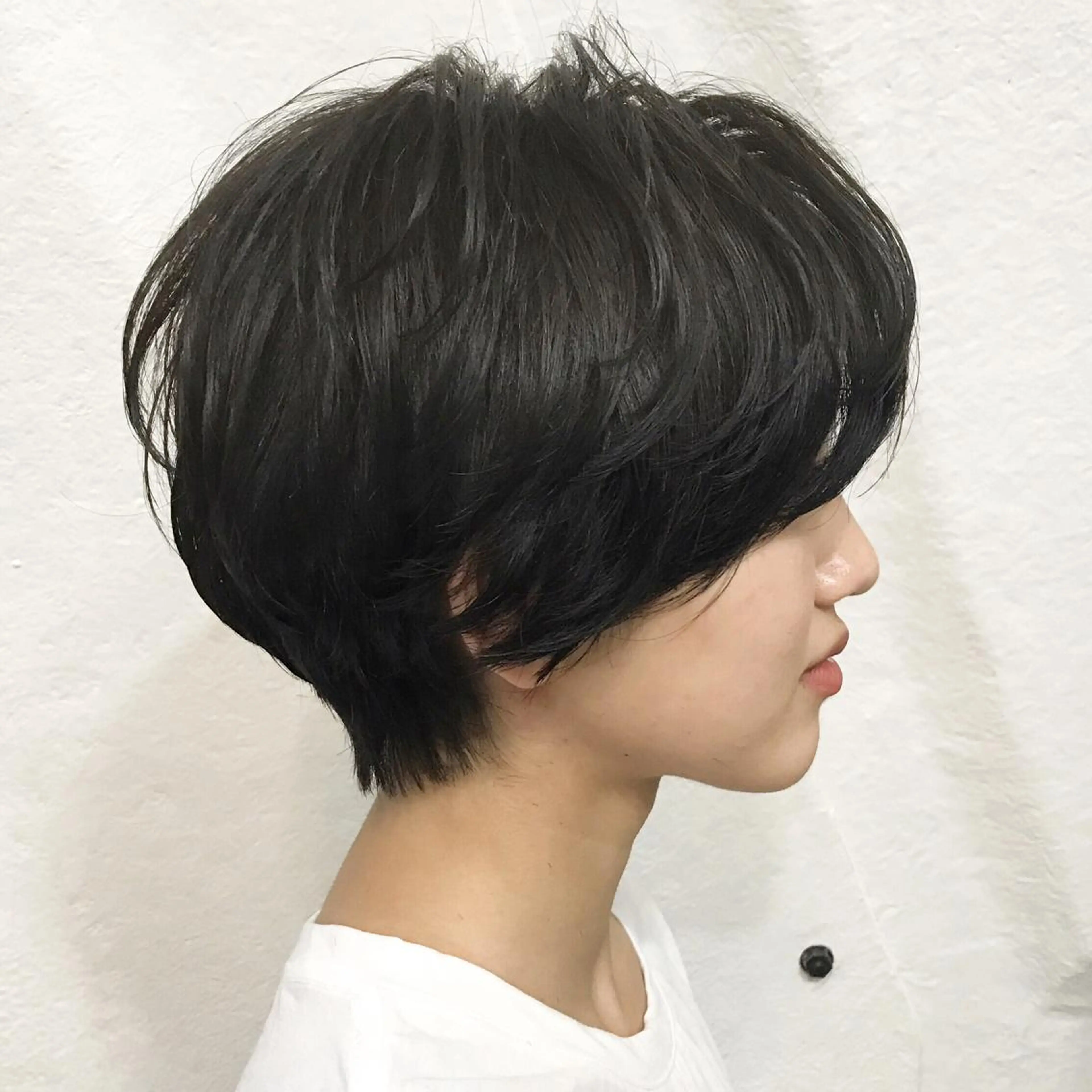 ショート ボブ ショートヘア サロウィン所属・K-POP好き美容師 🇰🇷Kai.Yのヘアスタイル