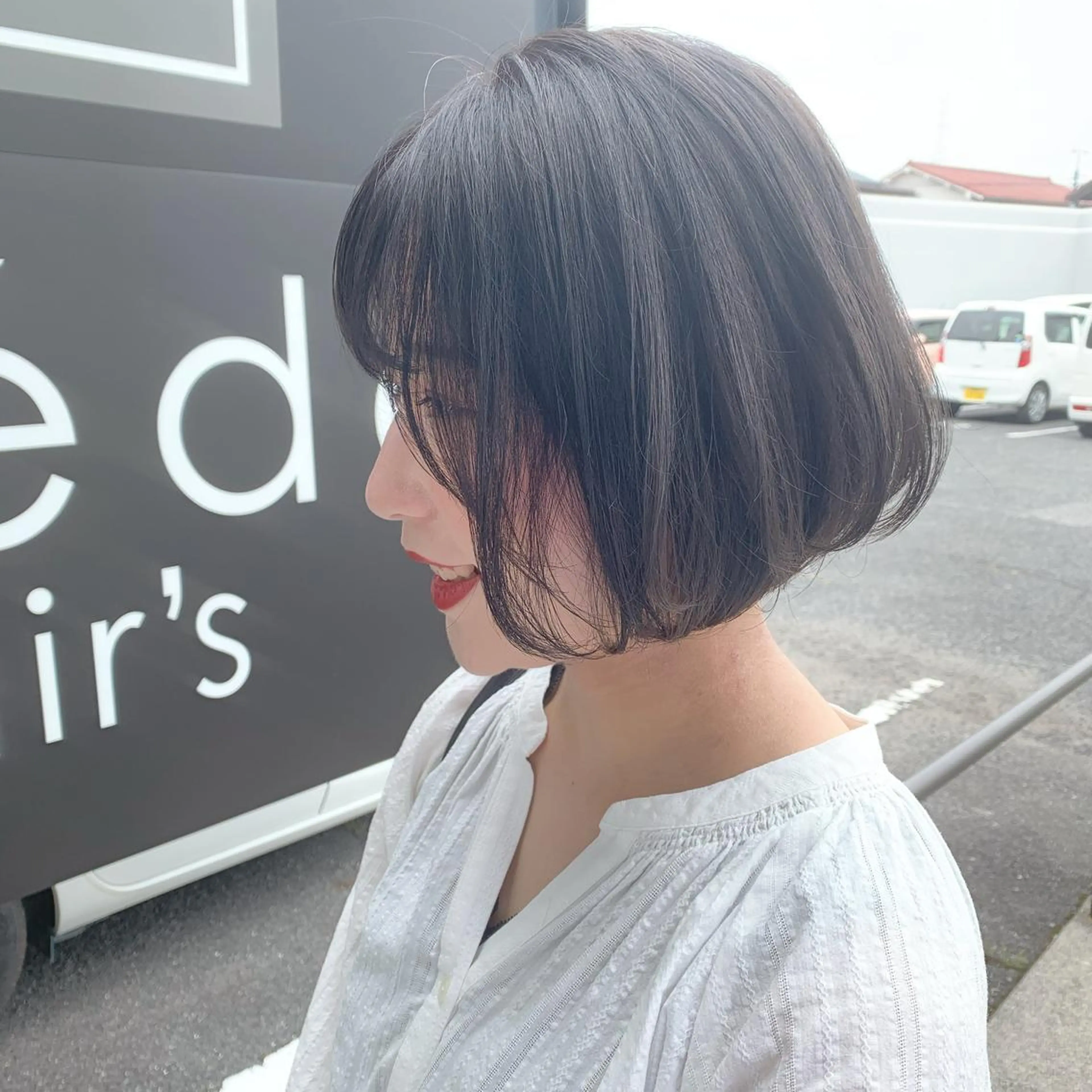 ショート カラー ボブ カット ヘアカラー トリートメント 前田 善夫のヘアスタイル