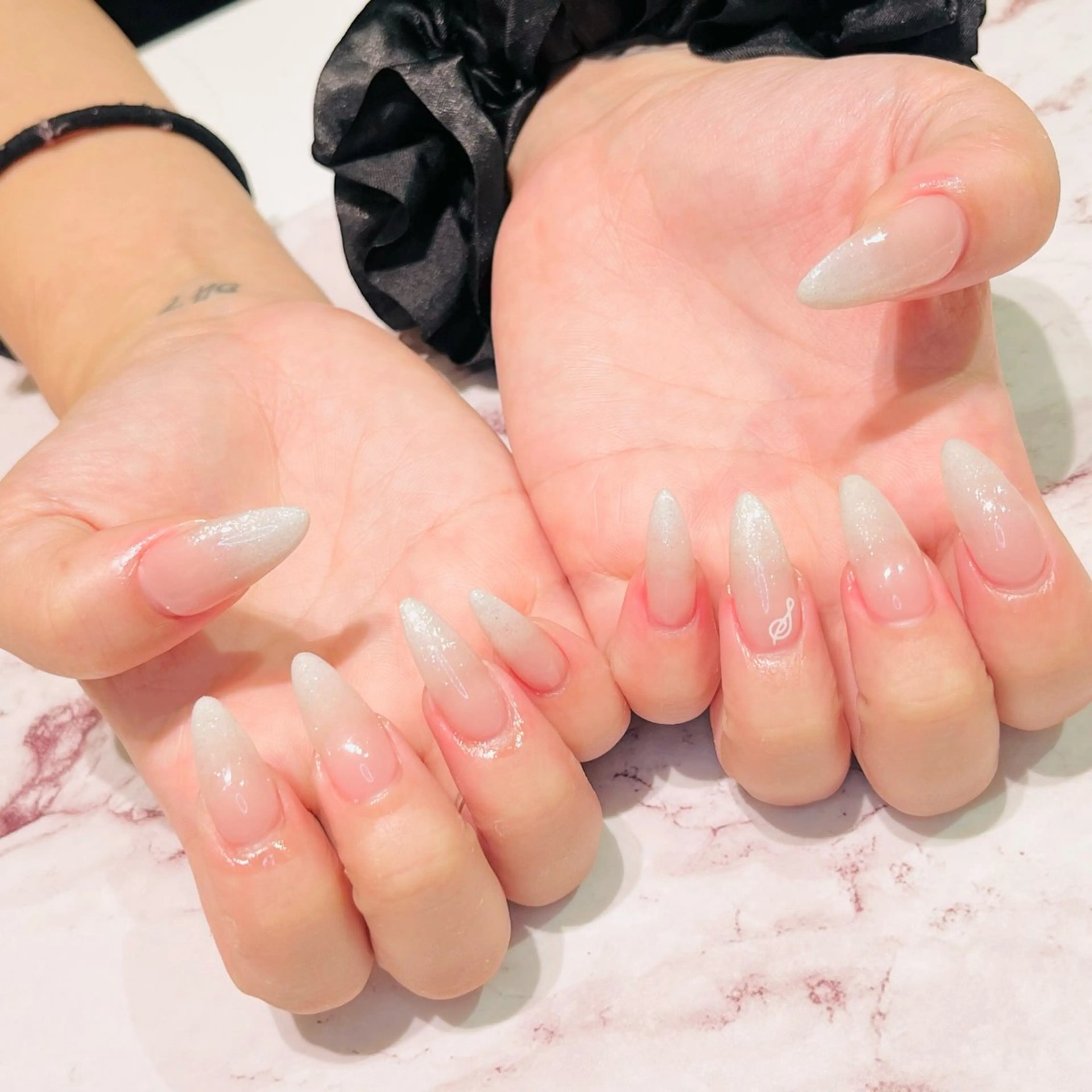 ネイル ハンドネイル Hair removal & Beauty salon Produce by Lucia所属・nail salon Luciaのネイルデザイン