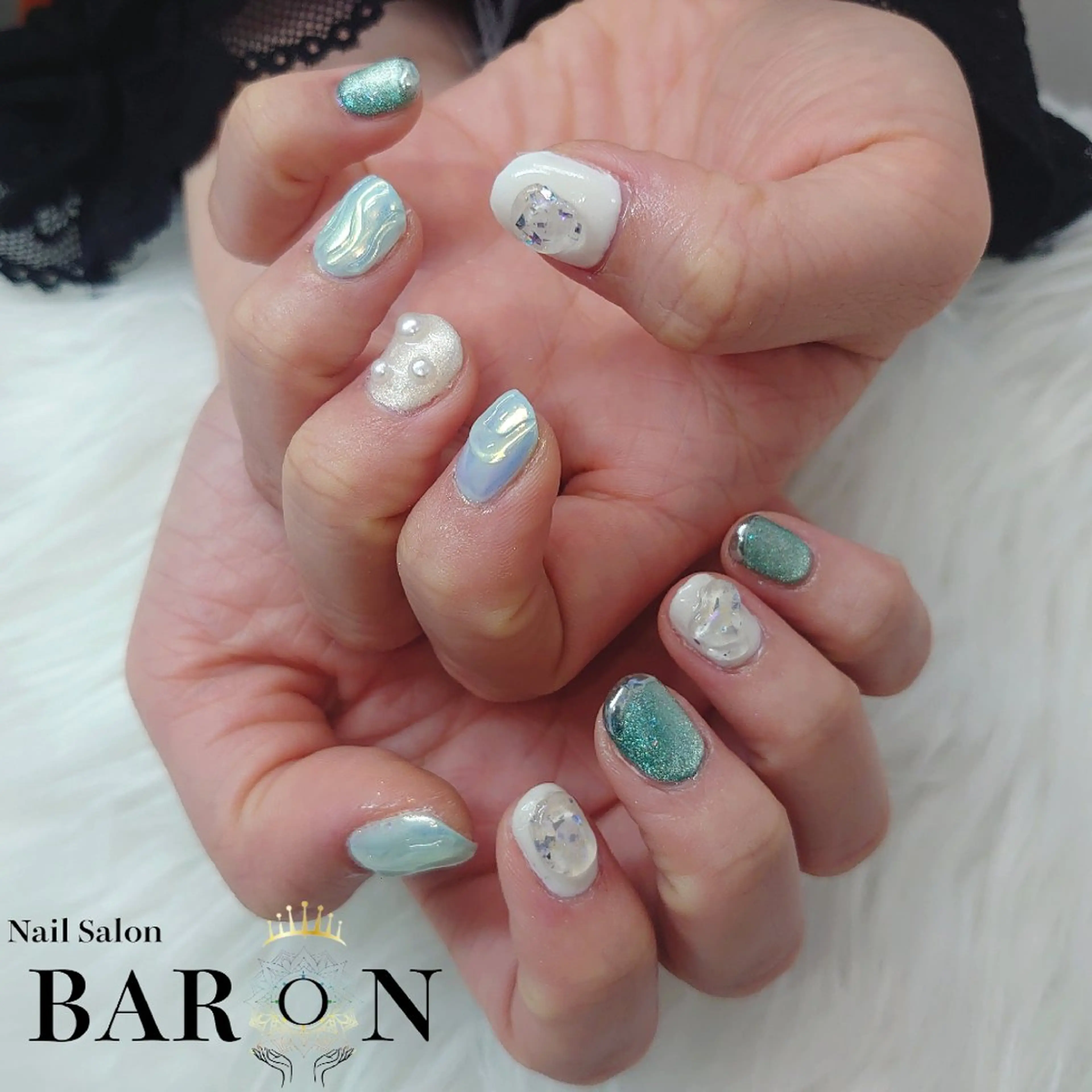 ネイル アートネイル クリアネイル マグネットネイル 持ち込み ぷっくりネイル ♛BARON♛ AOIのネイルデザイン