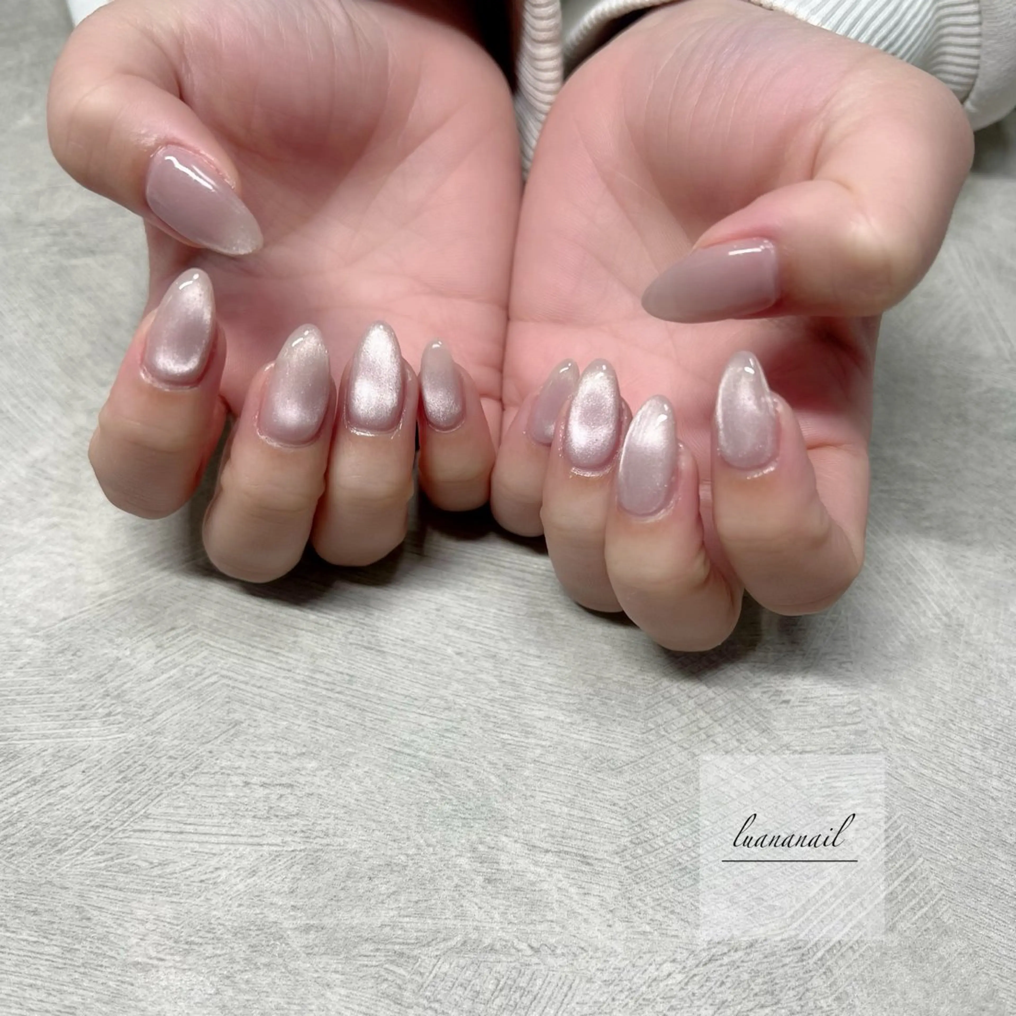 ネイル マグネットネイル ピンク ピンクベージュ luana nailのネイルデザイン