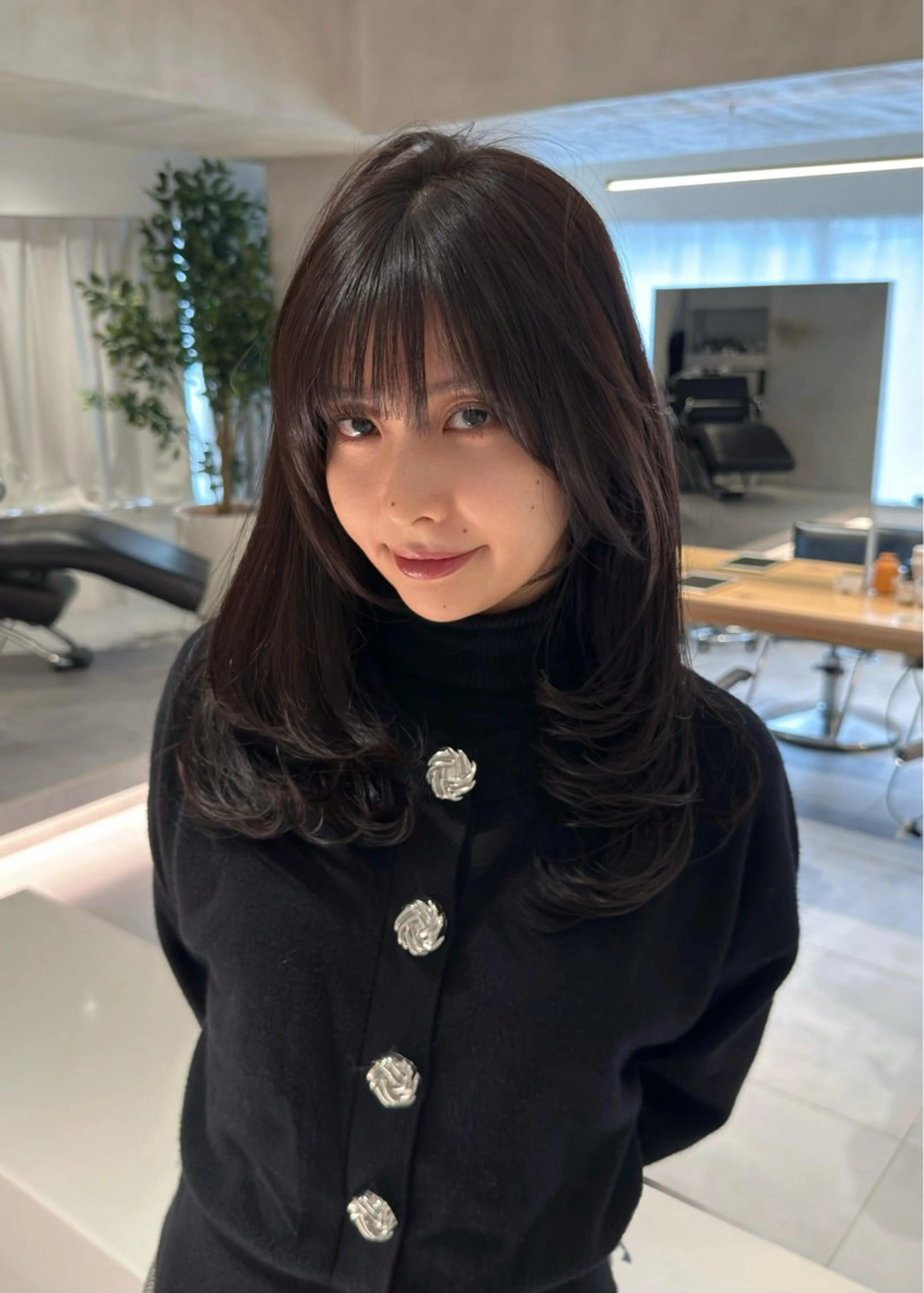 ミディアム ミディアムレイヤー レイヤーカット カット ヘアカラー パーマ/レイヤー /店長/YURAのヘアスタイル