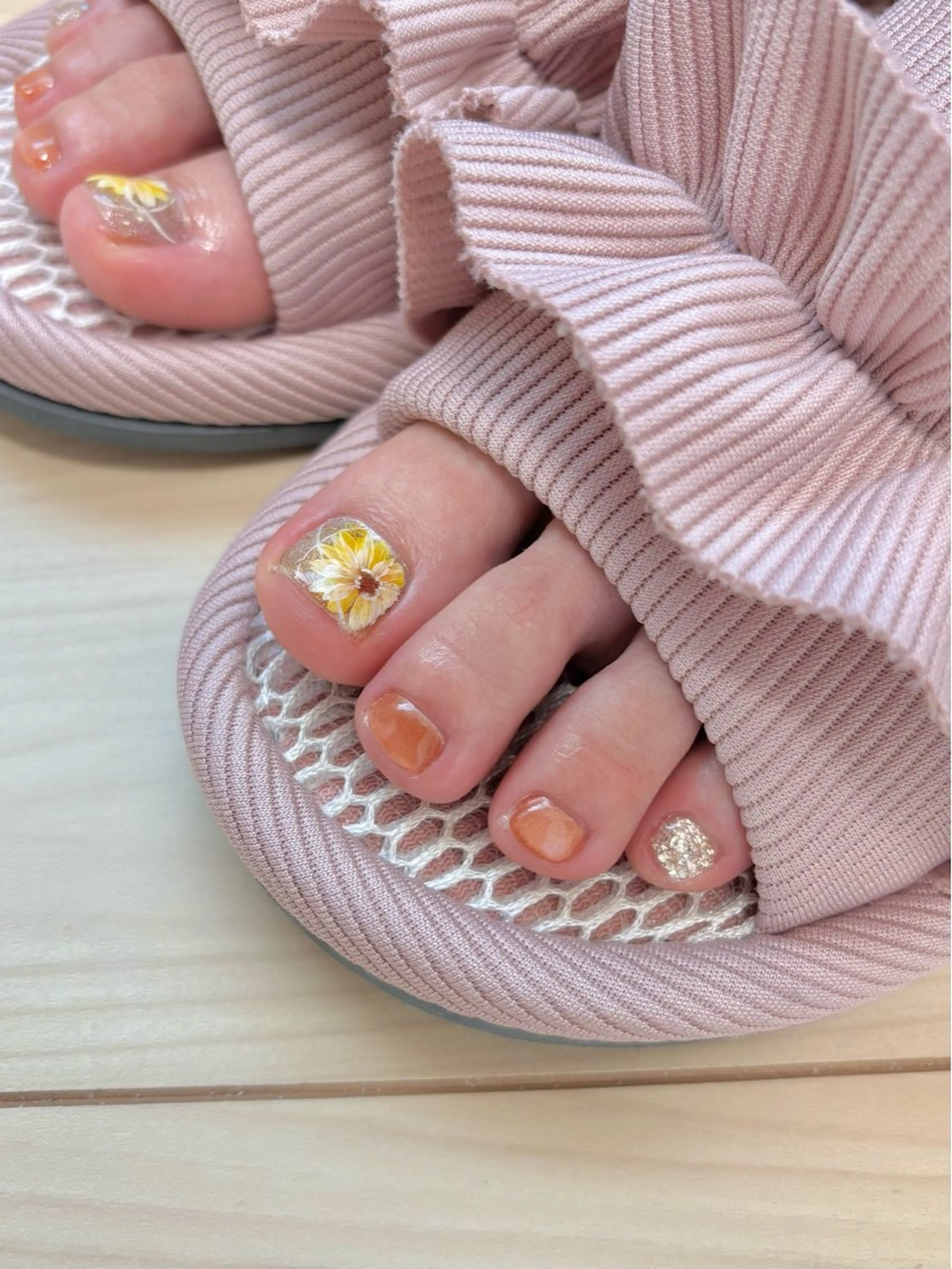 ネイル フットネイル Komuro Erikaのネイルデザイン