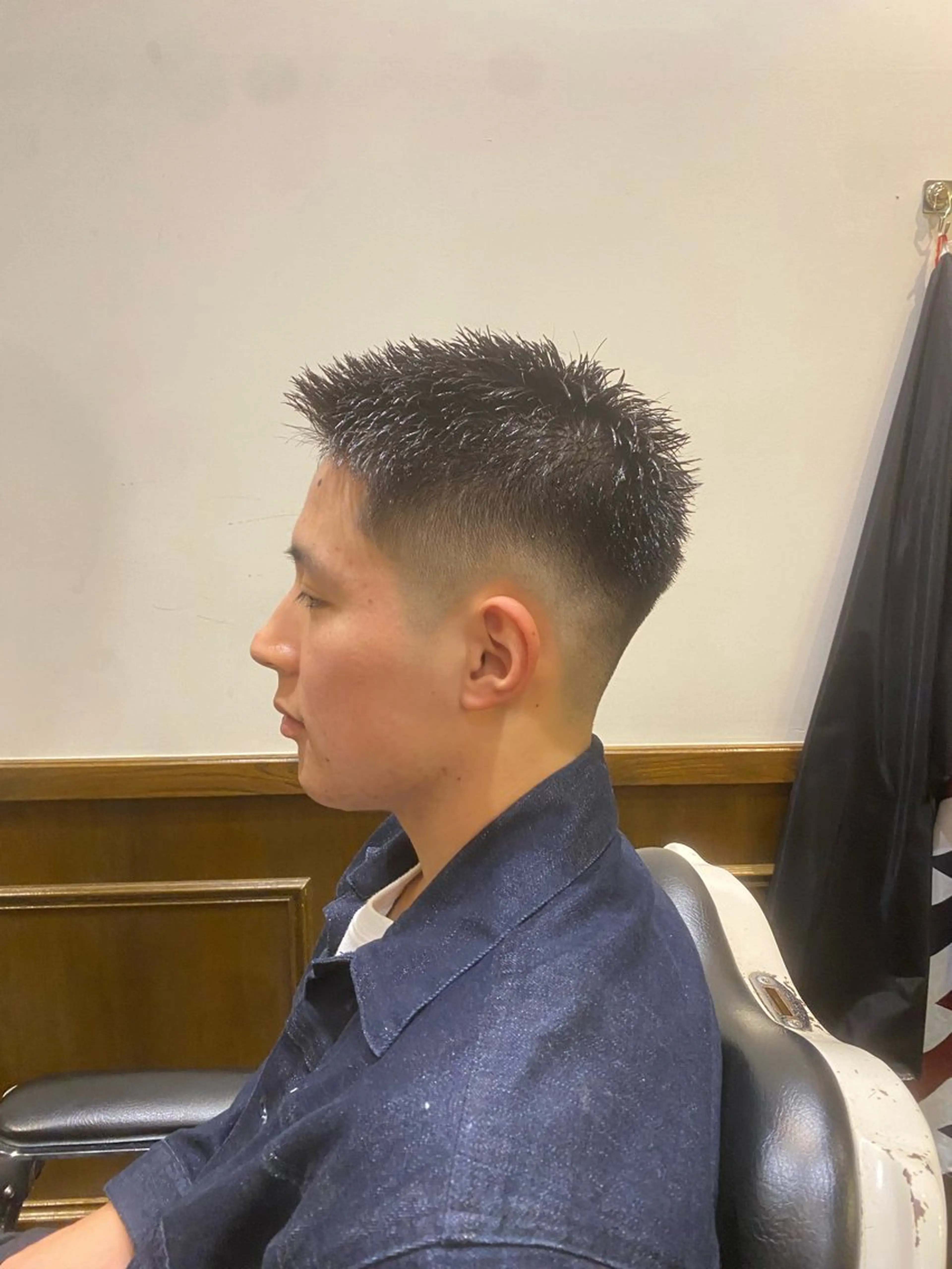 ショート ヒロ銀座バーバーショップ東京駅丸の内店所属・對馬 虎太郎のヘアスタイル