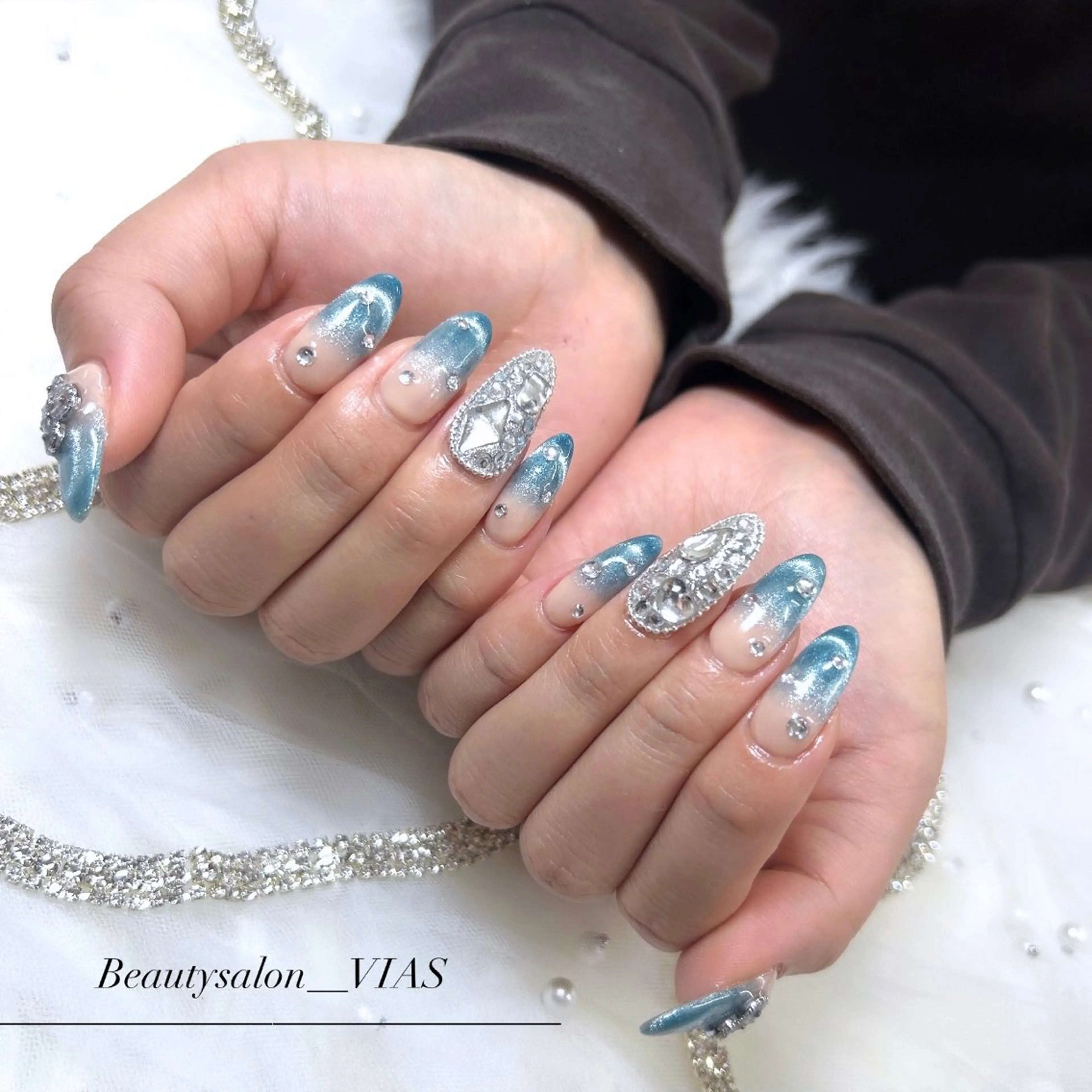 ネイル ハンドネイル VIAS 〜EYE&NAIL〜のマツエク・マツパデザイン