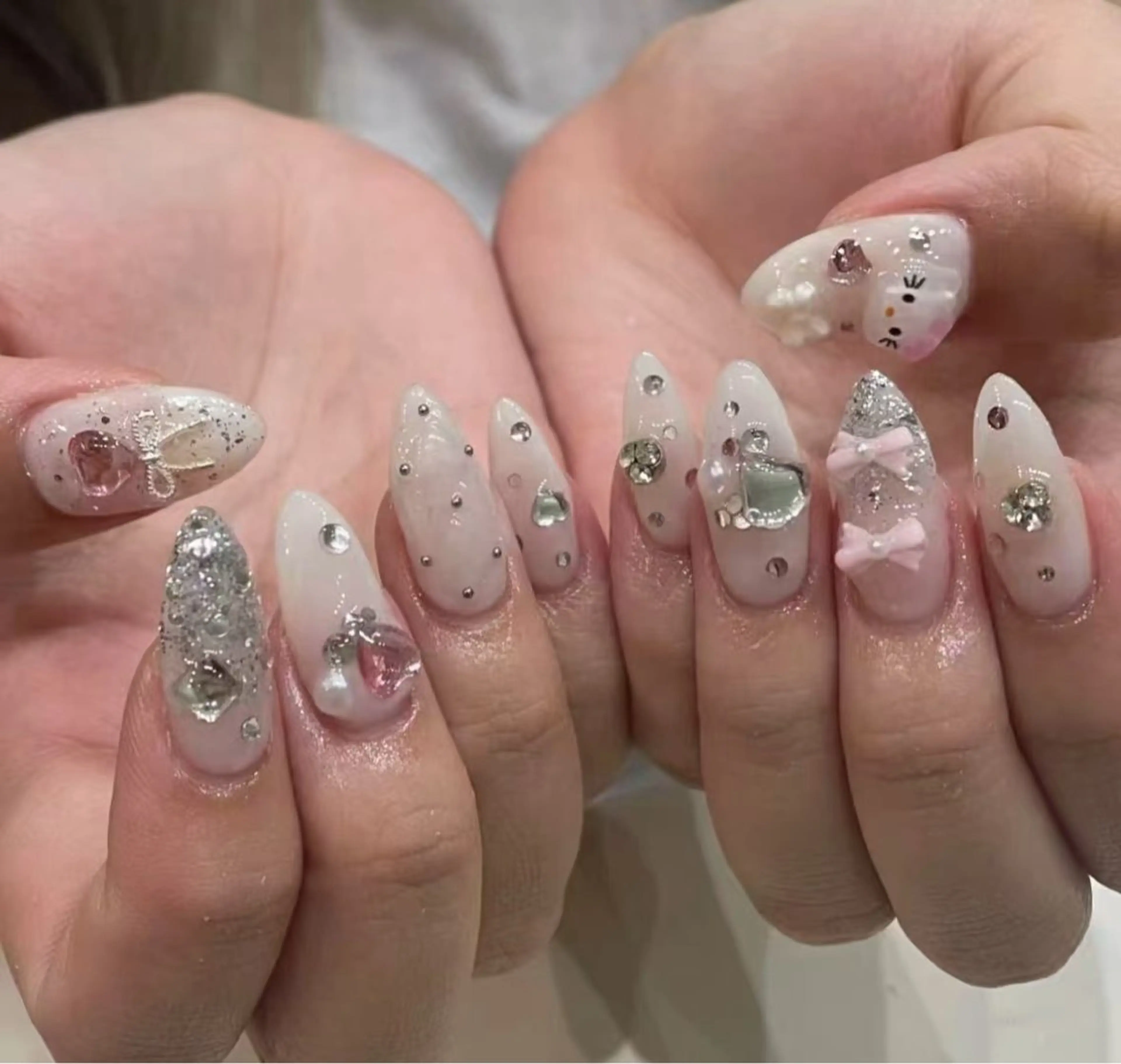 ネイル フラワーネイル フレンチネイル ジェルネイル ガラスフレンチ ハート ハンドネイル 相沢 さやかのネイルデザイン