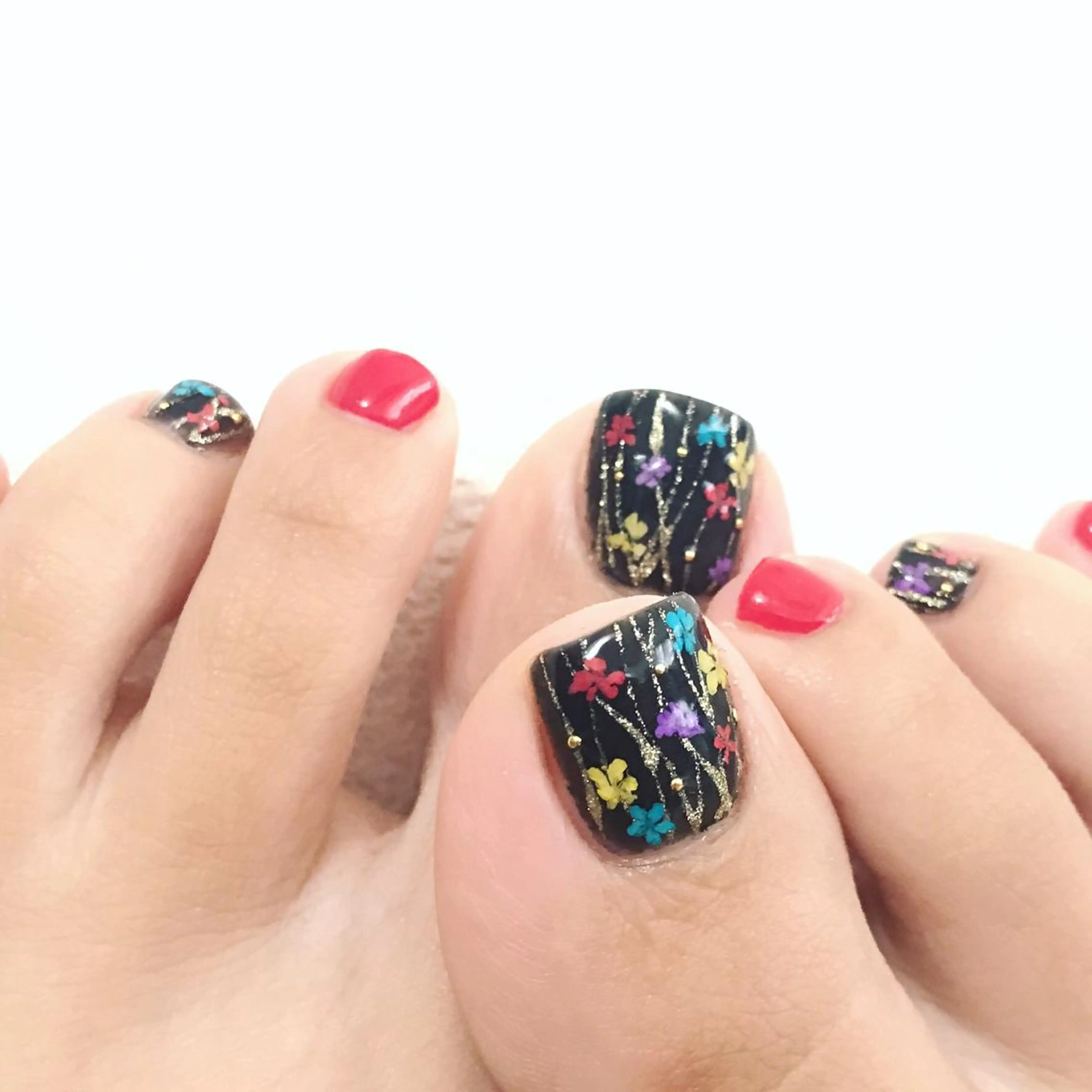 ネイル MiRanda Nail所属・MiRanda 保坂 舞のネイルデザイン