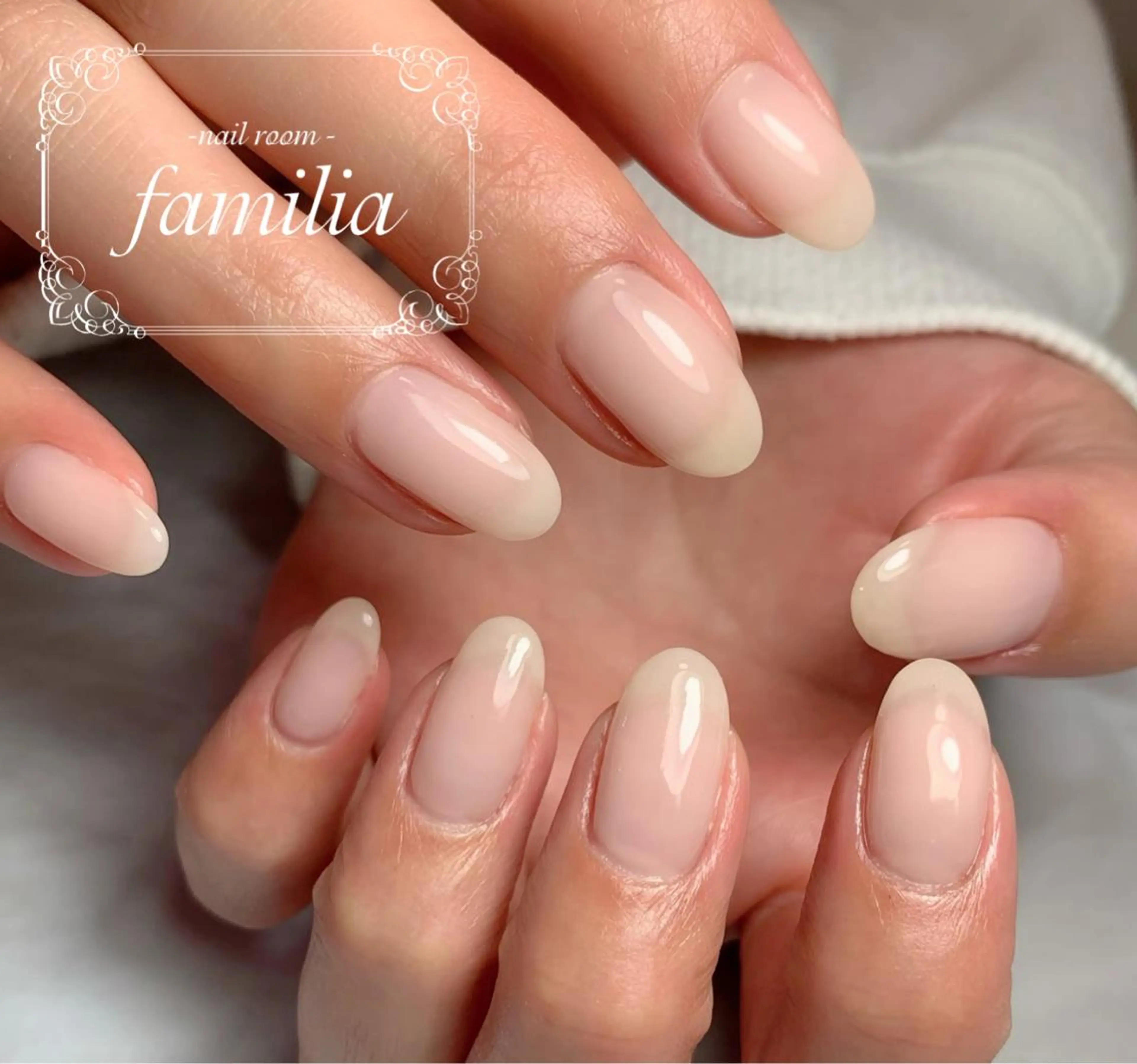 ネイル ハンドネイル -nailroom- familiaのネイルデザイン