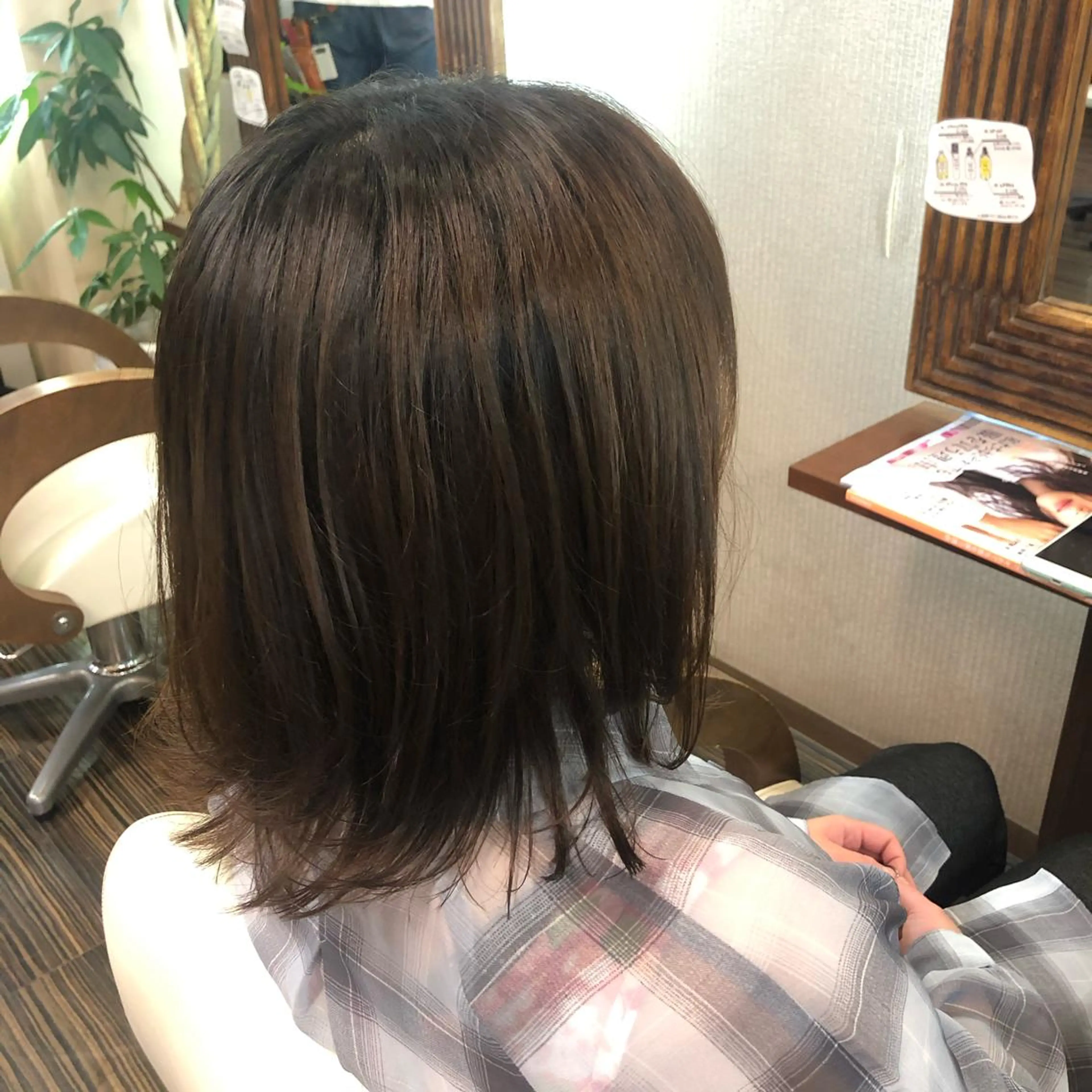 ミディアム 山崎 絵莉香のヘアスタイル