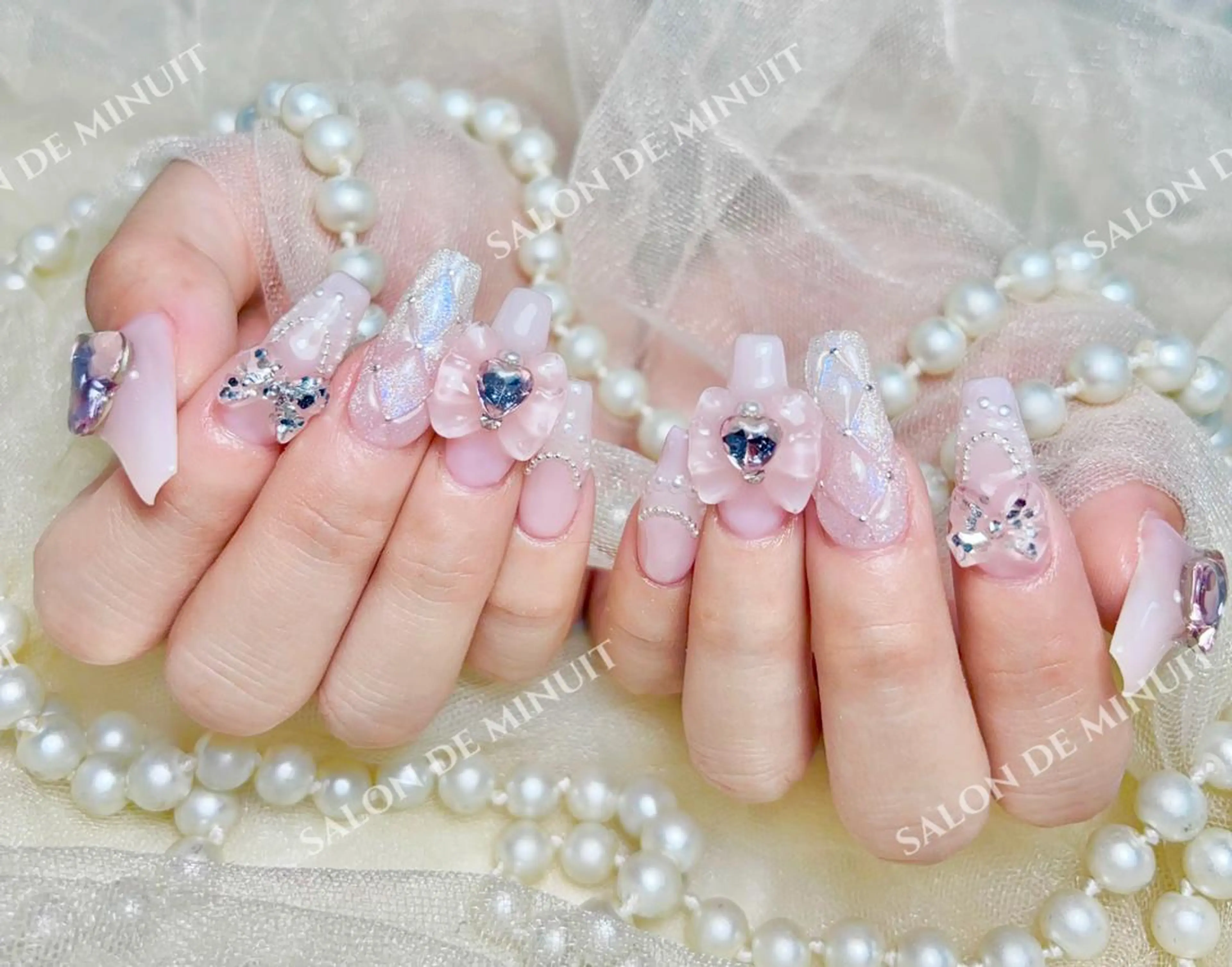 ネイル ハンドネイル ハンドケア Salon de Minuit🦩のネイルデザイン