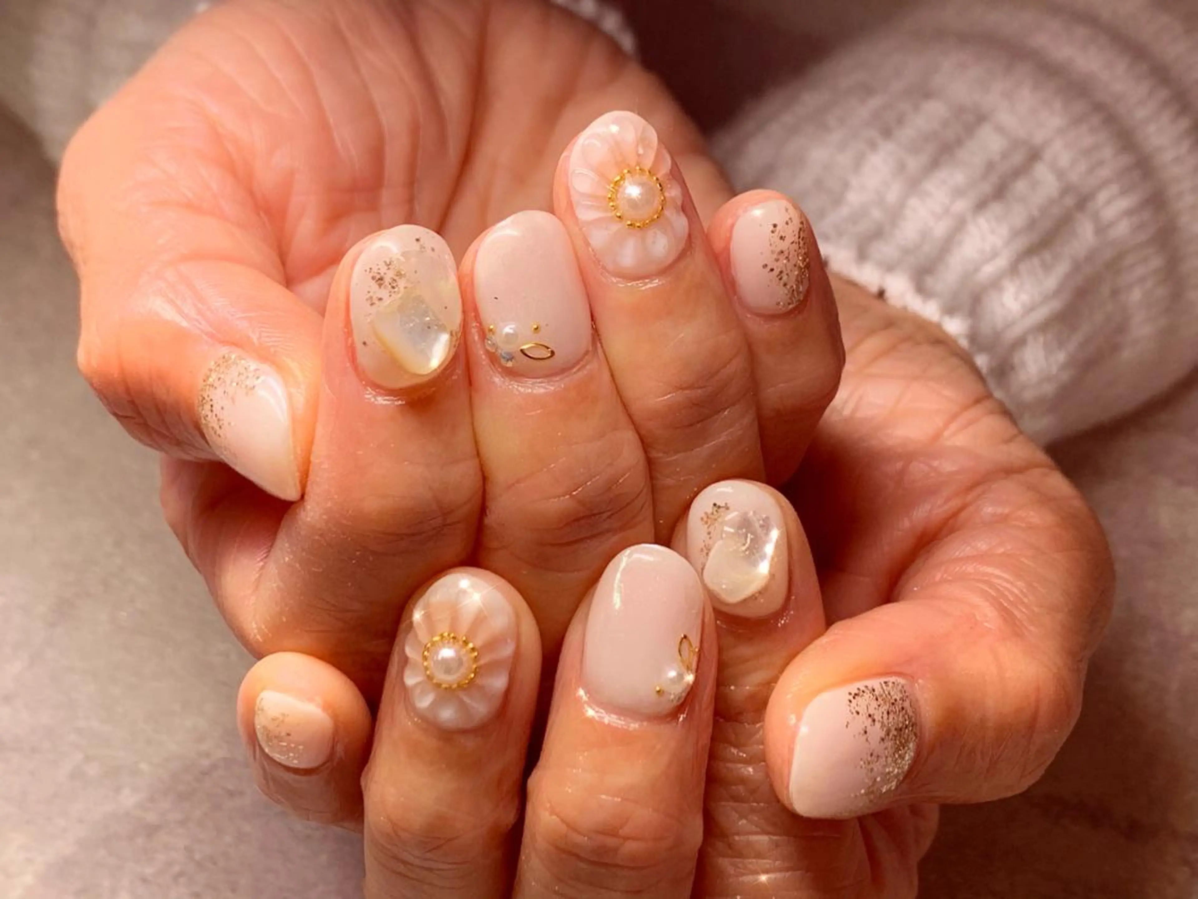 ネイル クリアネイル GULLIG söt GULLIGのネイルデザイン