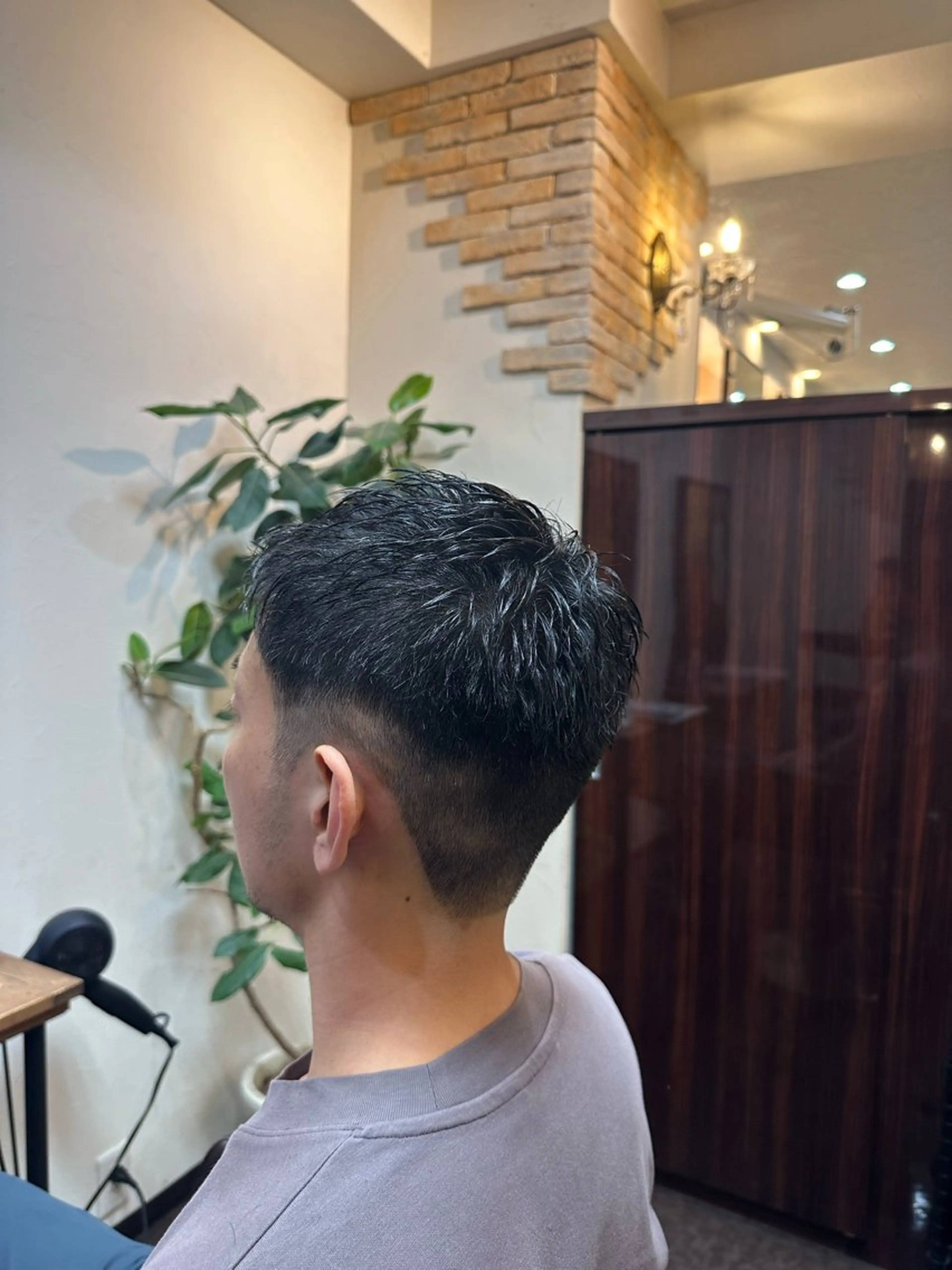 メンズ アップバング センターパート メンズ韓国風 韓国マッシュ マッシュウルフ 縮毛矯正&髪質改善/ きょうの🐺のヘアスタイル