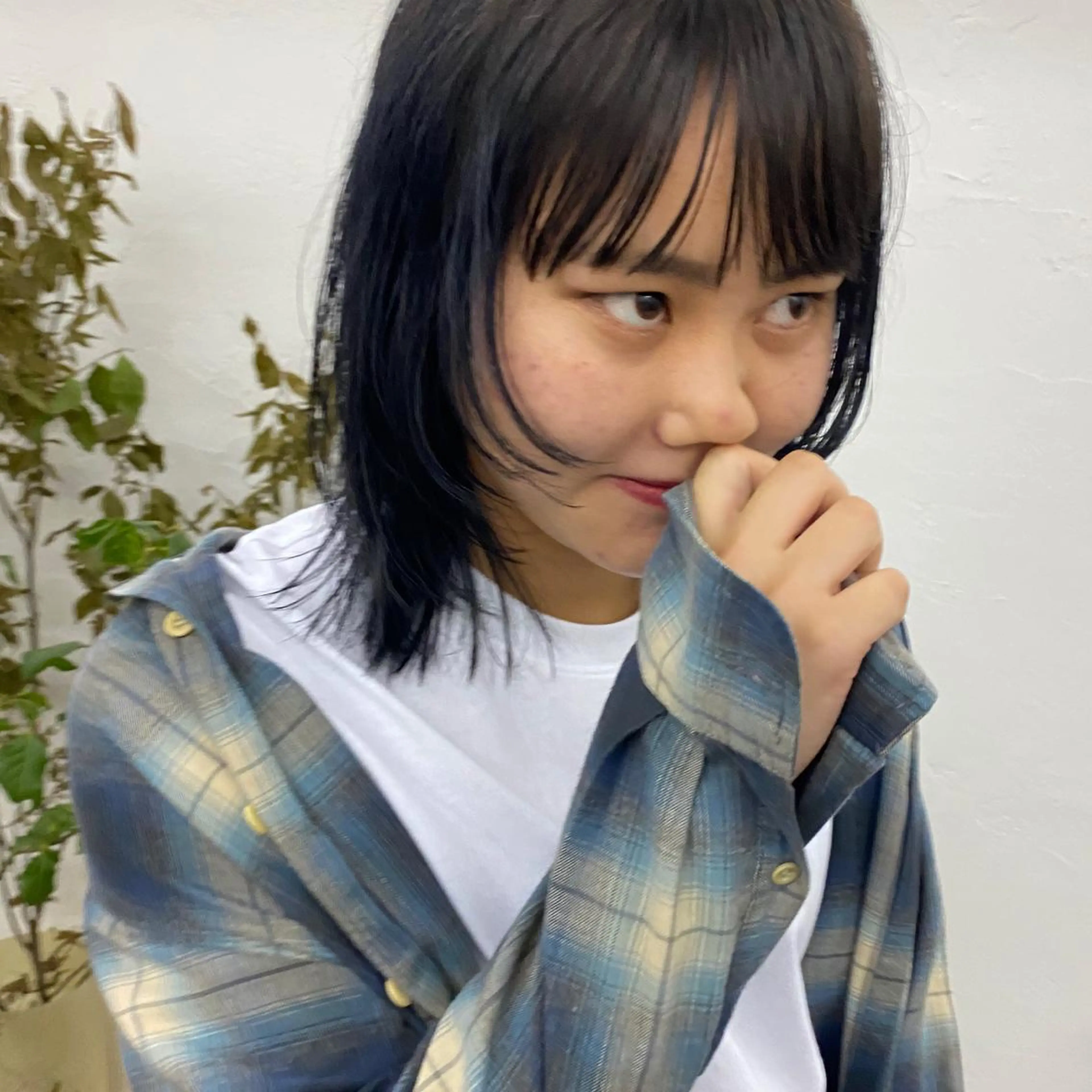 ミディアム カラー バレイヤージュ ブリーチ ケアブリーチ ダブルカラー グラデーションカラー qiie/長友 インナーカラーのヘアスタイル