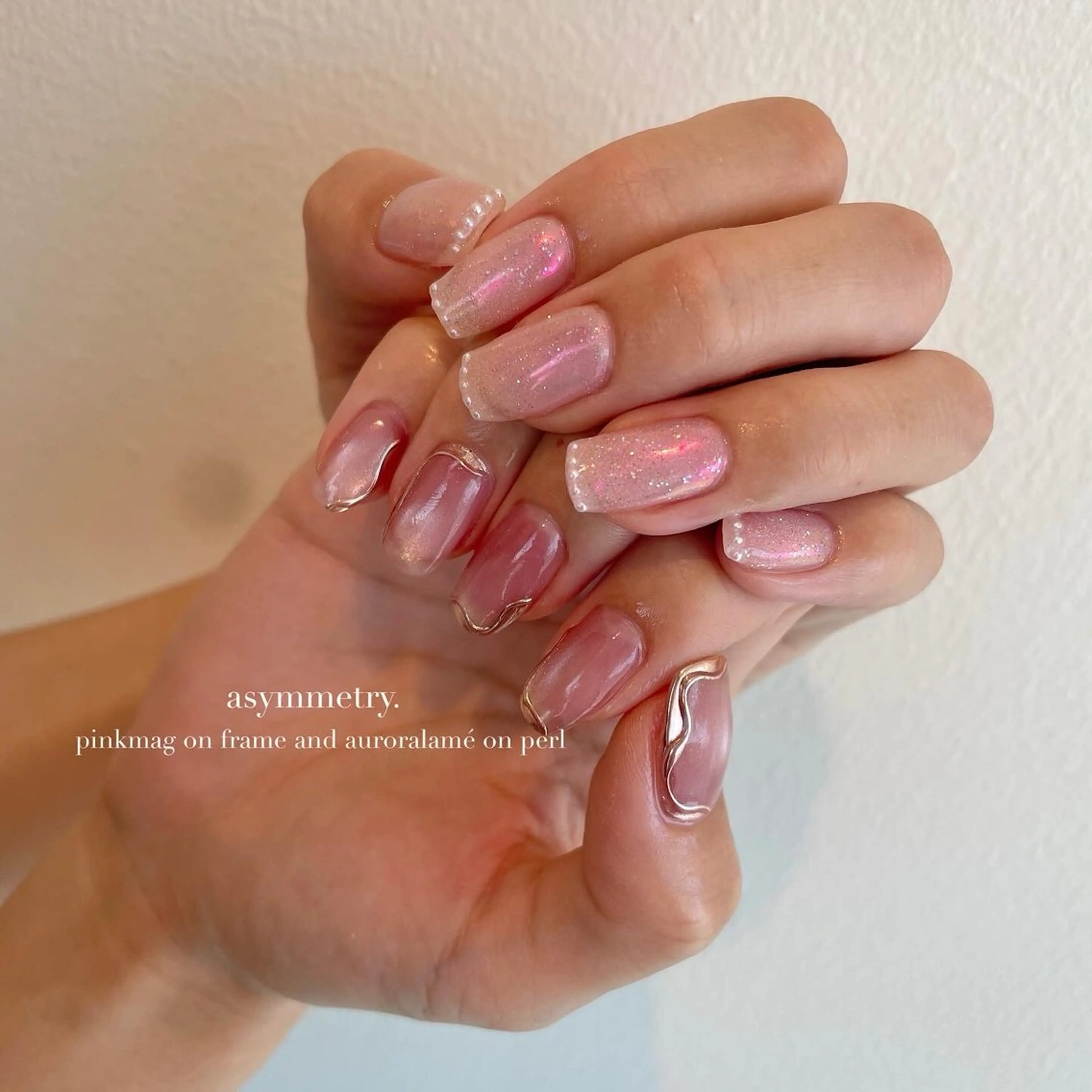 ネイル essence所属・pétit maakoのネイルデザイン