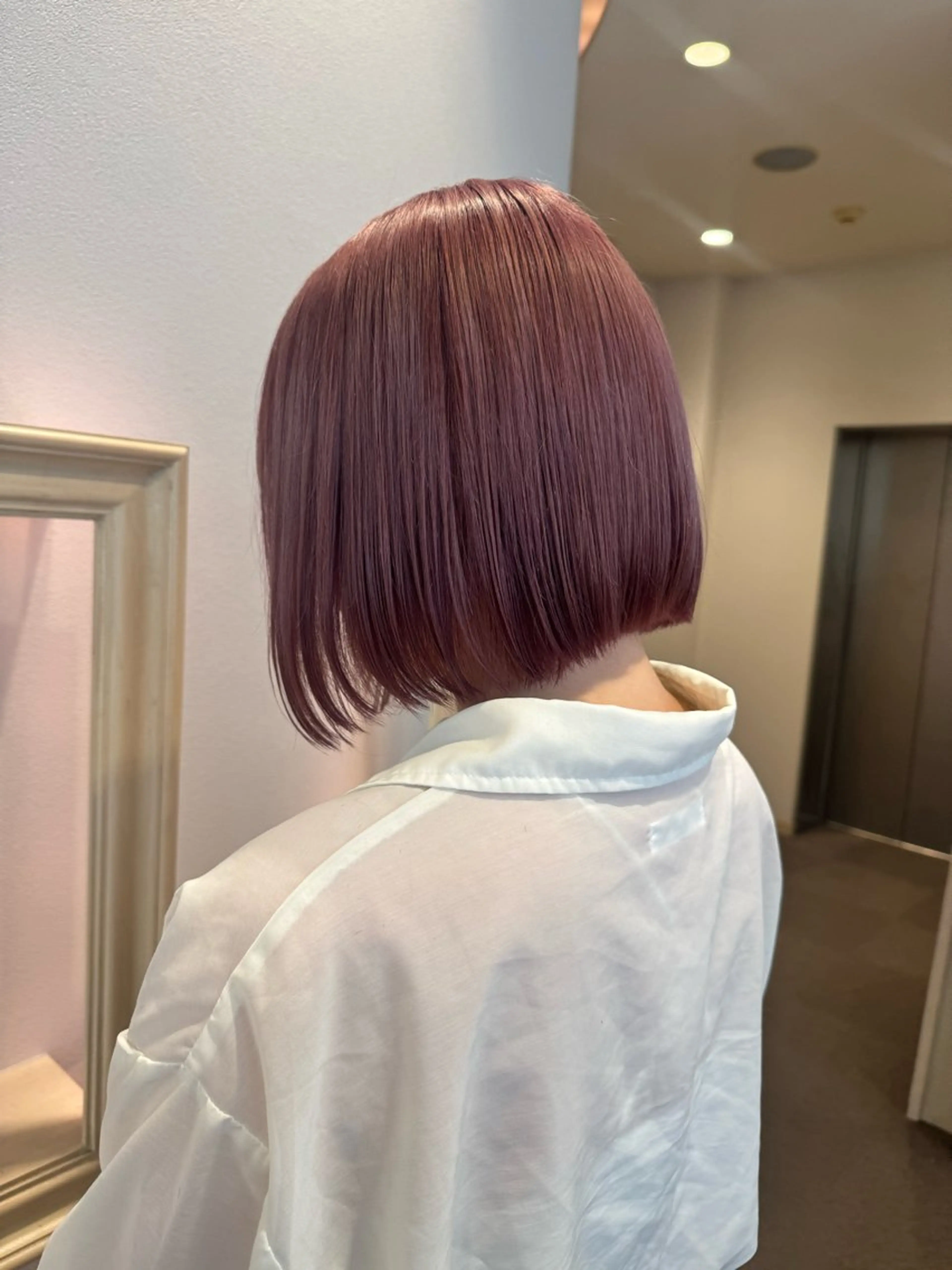 ショート カラー ベージュカラー ブリーチ ピンクカラー ピンクベージュ ヘアカラー シールエクステ/ 髪質改善💐yuuのヘアスタイル