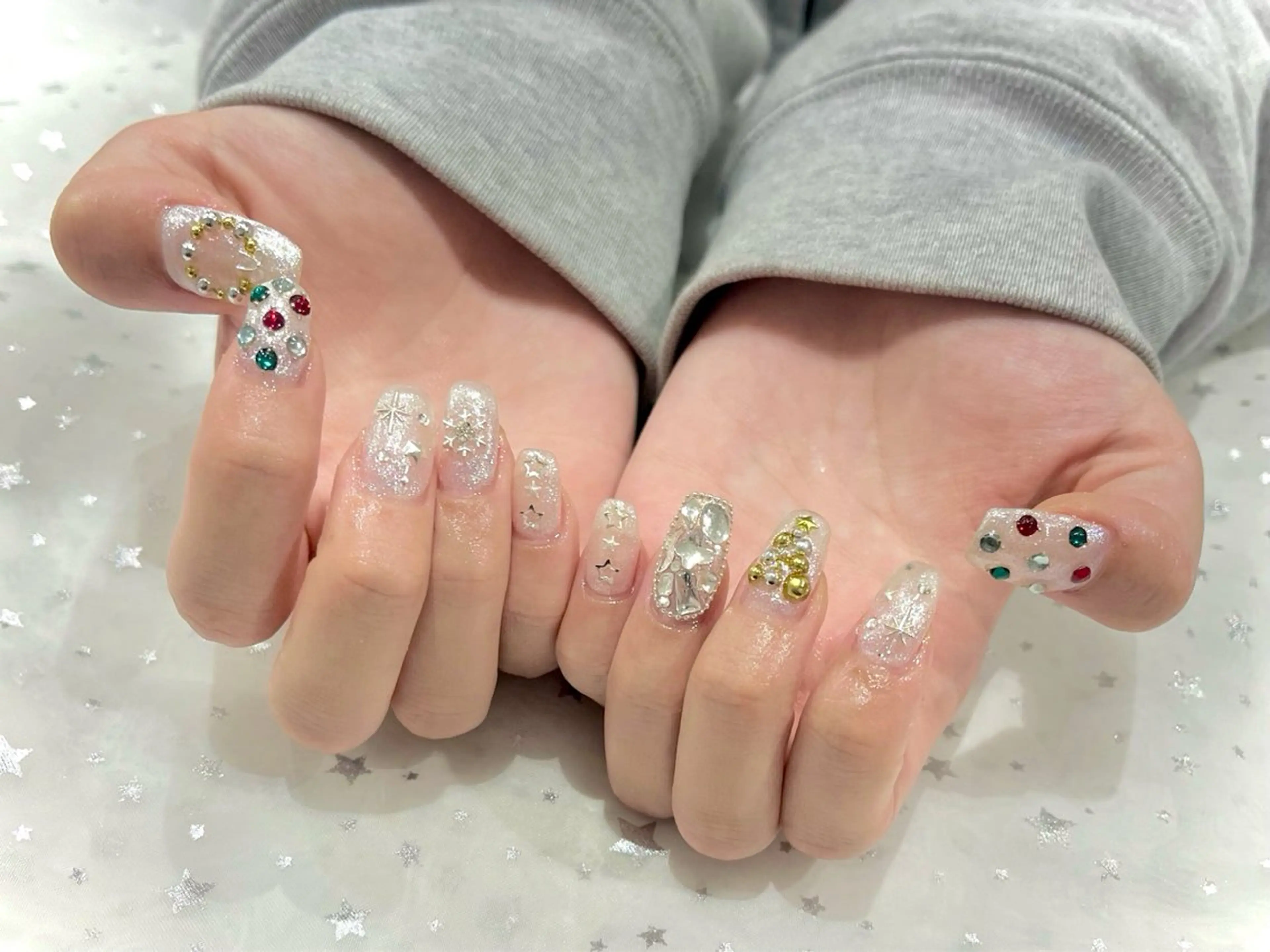 ネイル 冬ネイル クリスマス ハンドネイル Nail salon Cielel⟡Ayaのネイルデザイン