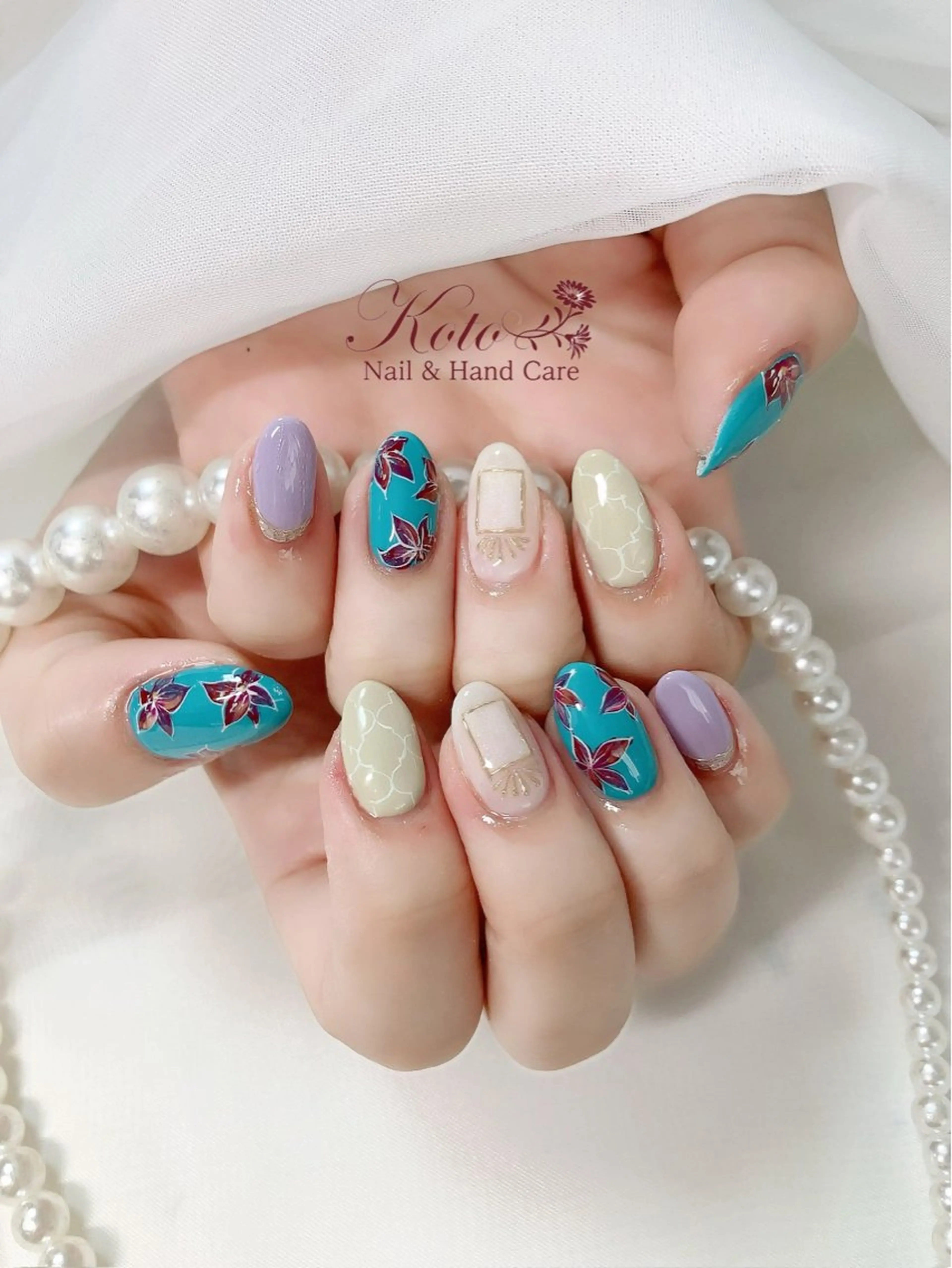 ネイル 長さ出し ジェルネイル 持ち込み ニュアンスネイル 赤色 Risa ネイルサロンKOTOのネイルデザイン