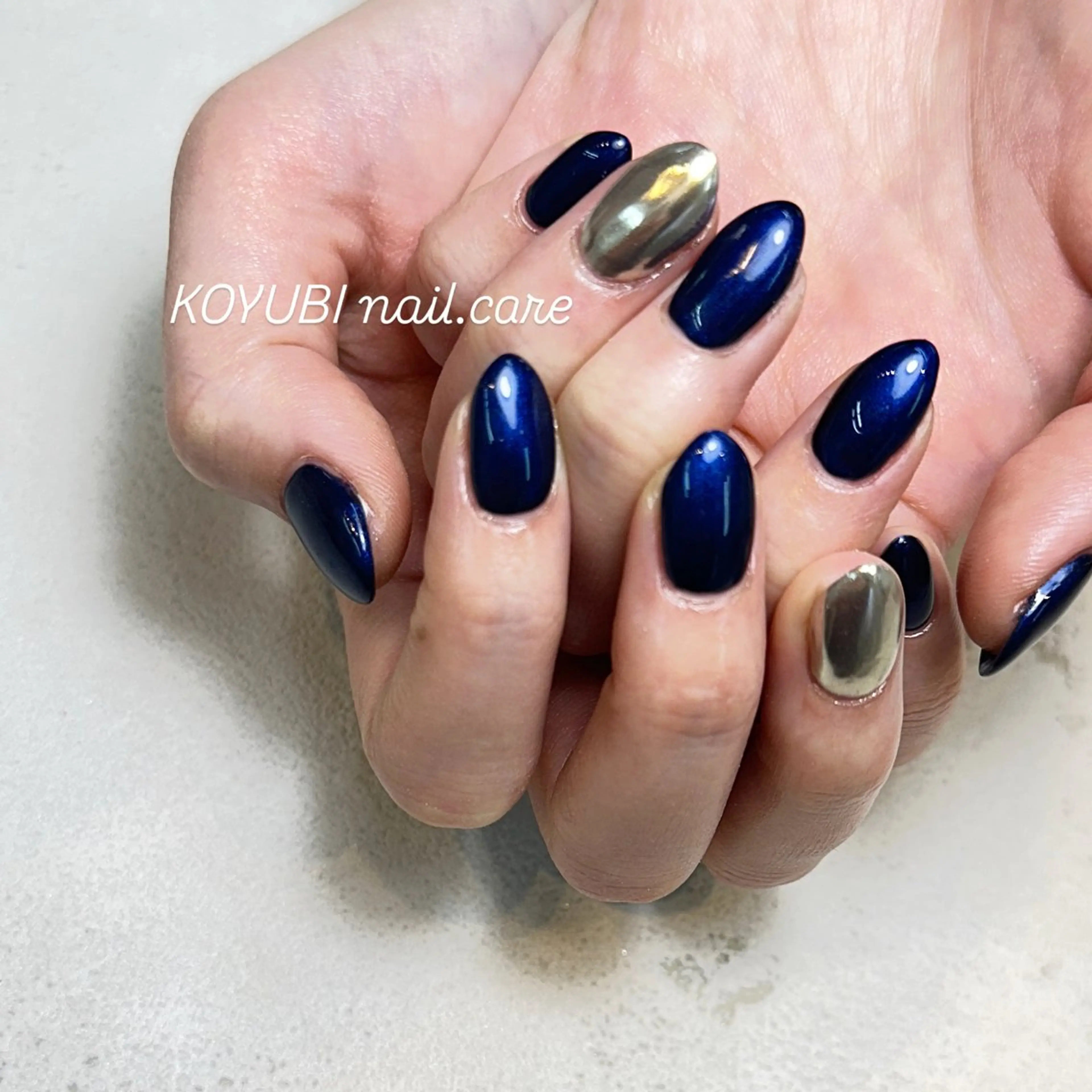 ネイル ミラーネイル ワンカラーネイル Cure.美爪育成 salon大関のネイルデザイン