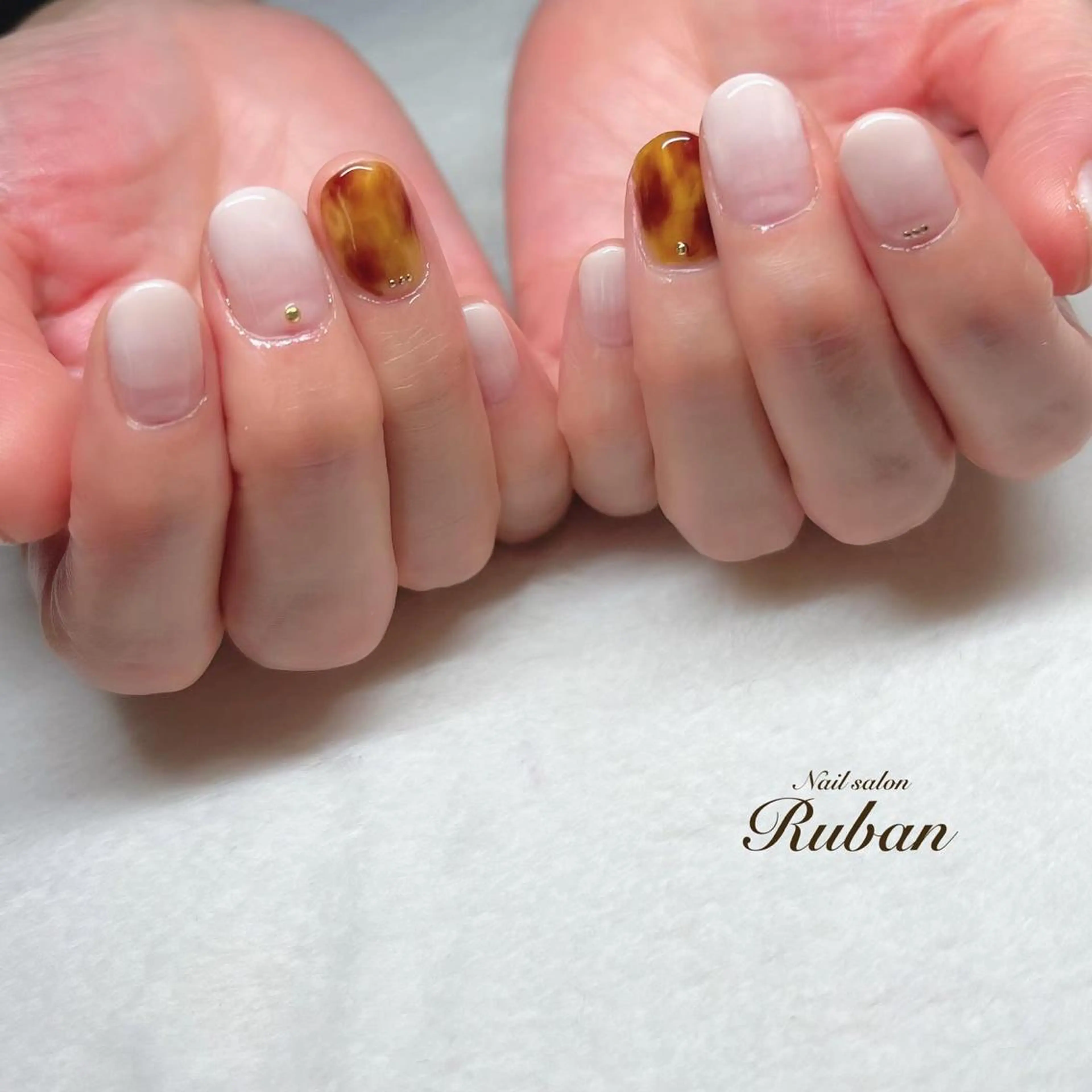 ネイル べっ甲ネイル グラデーション Nail salon Ruban所属・Nail salon Rubanのネイルデザイン