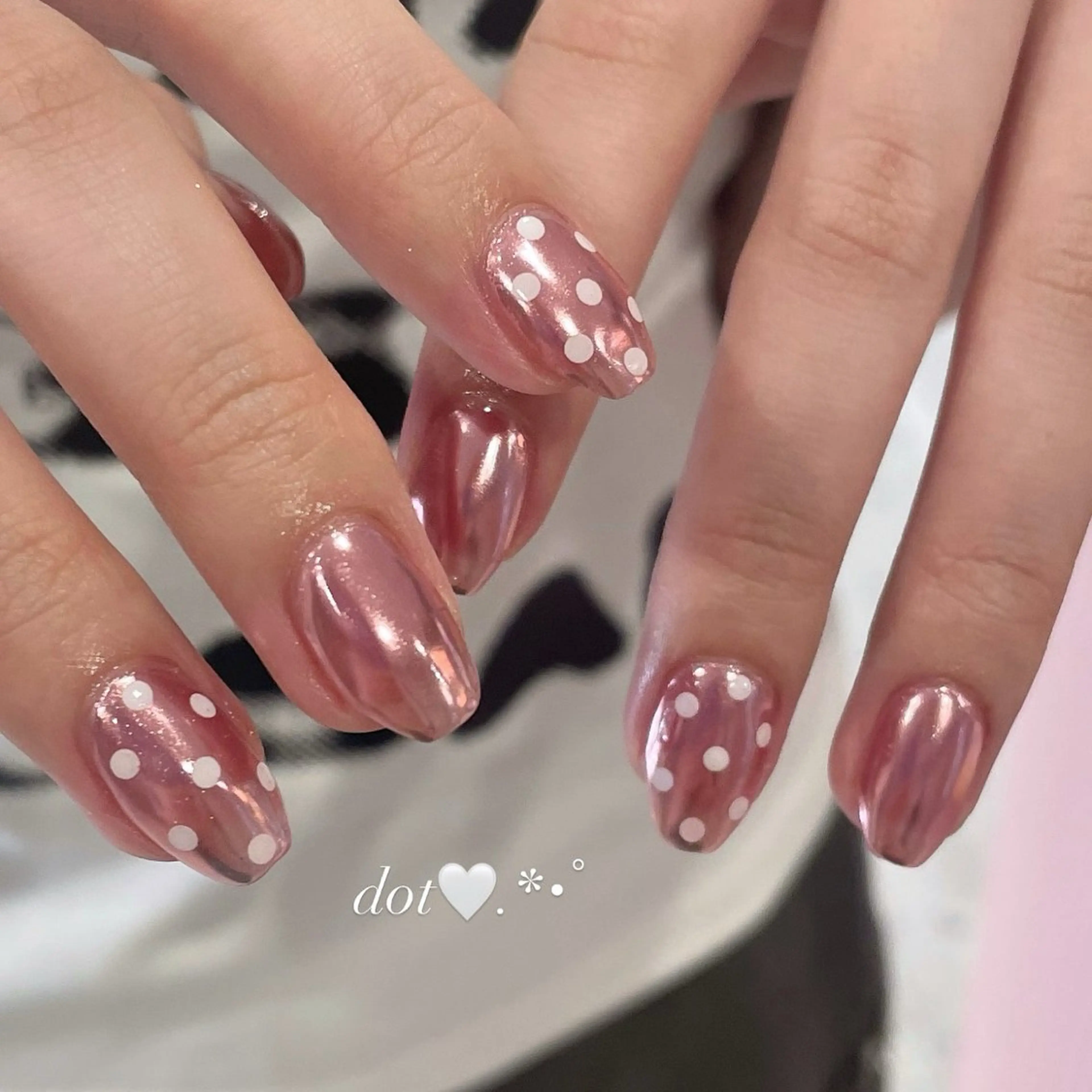 ネイル ハンドネイル Lily🍒 NANAのネイルデザイン