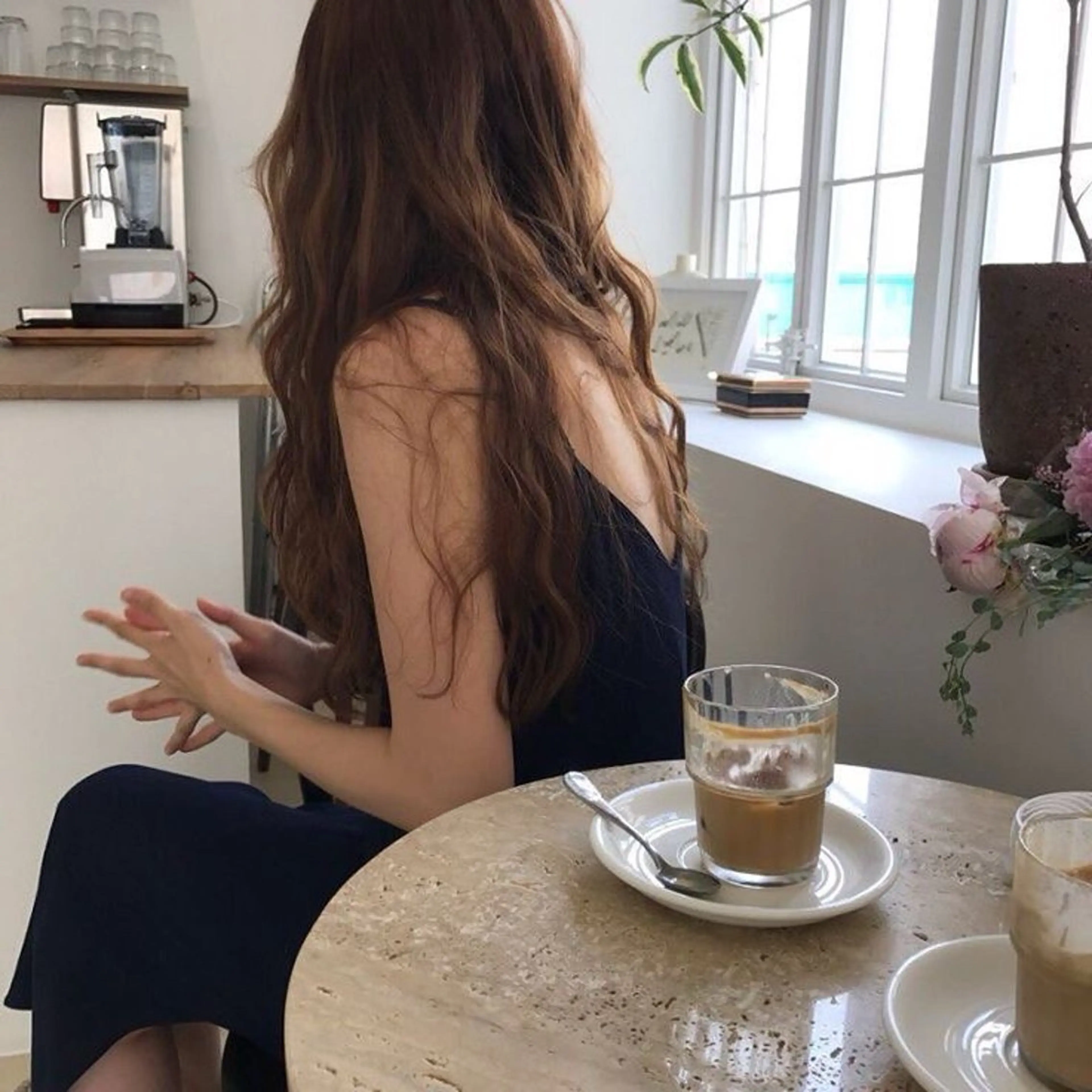 セミロング カラー GO TO DAY SHAIRE SALON SHIBUYA SOL所属・マンツーマン渋谷 早坂僚太のヘアスタイル