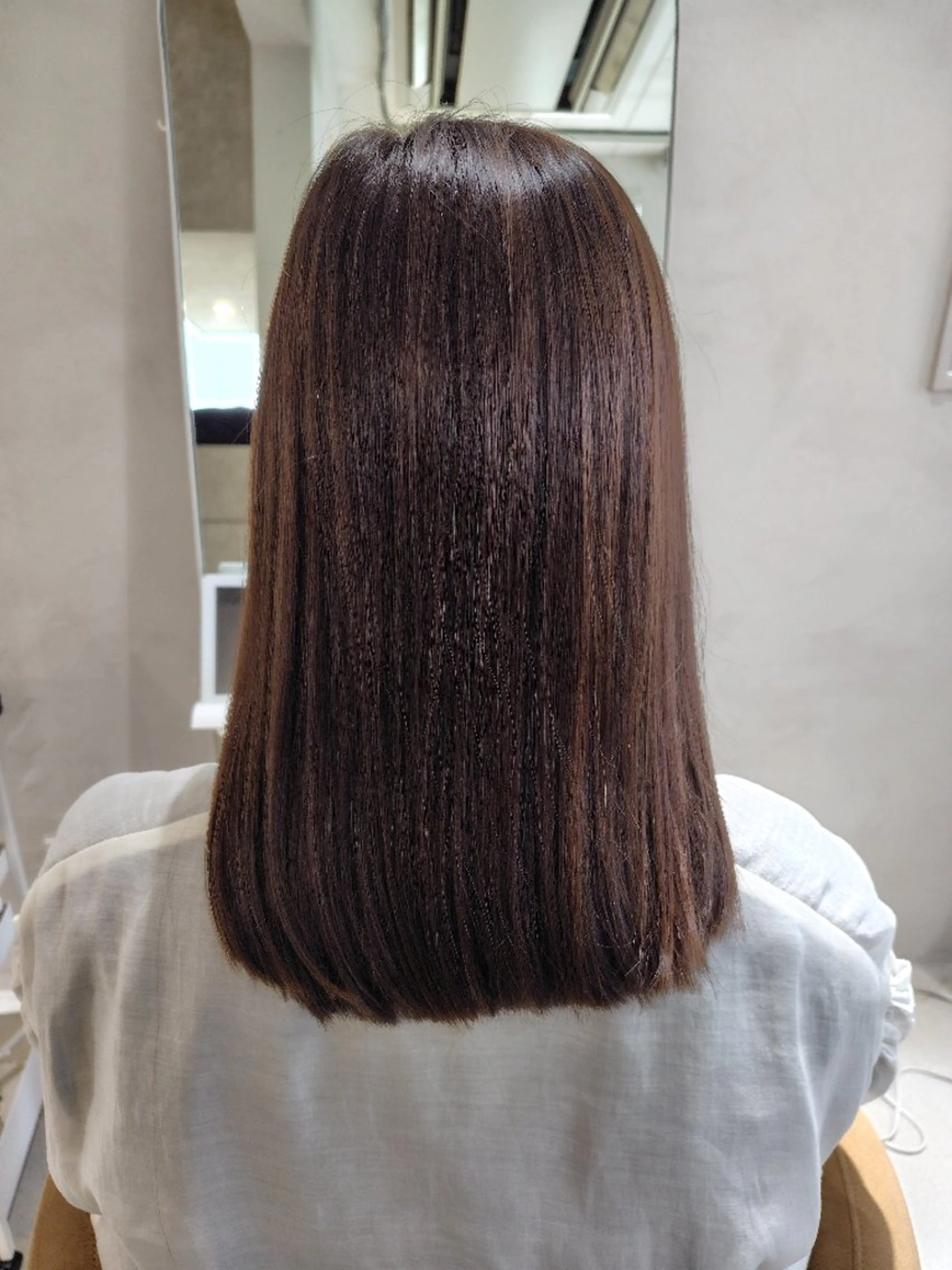 カラー ミディアム 透明感カラー グレージュ 🌸花屋併設🌸石垣 友基のヘアスタイル