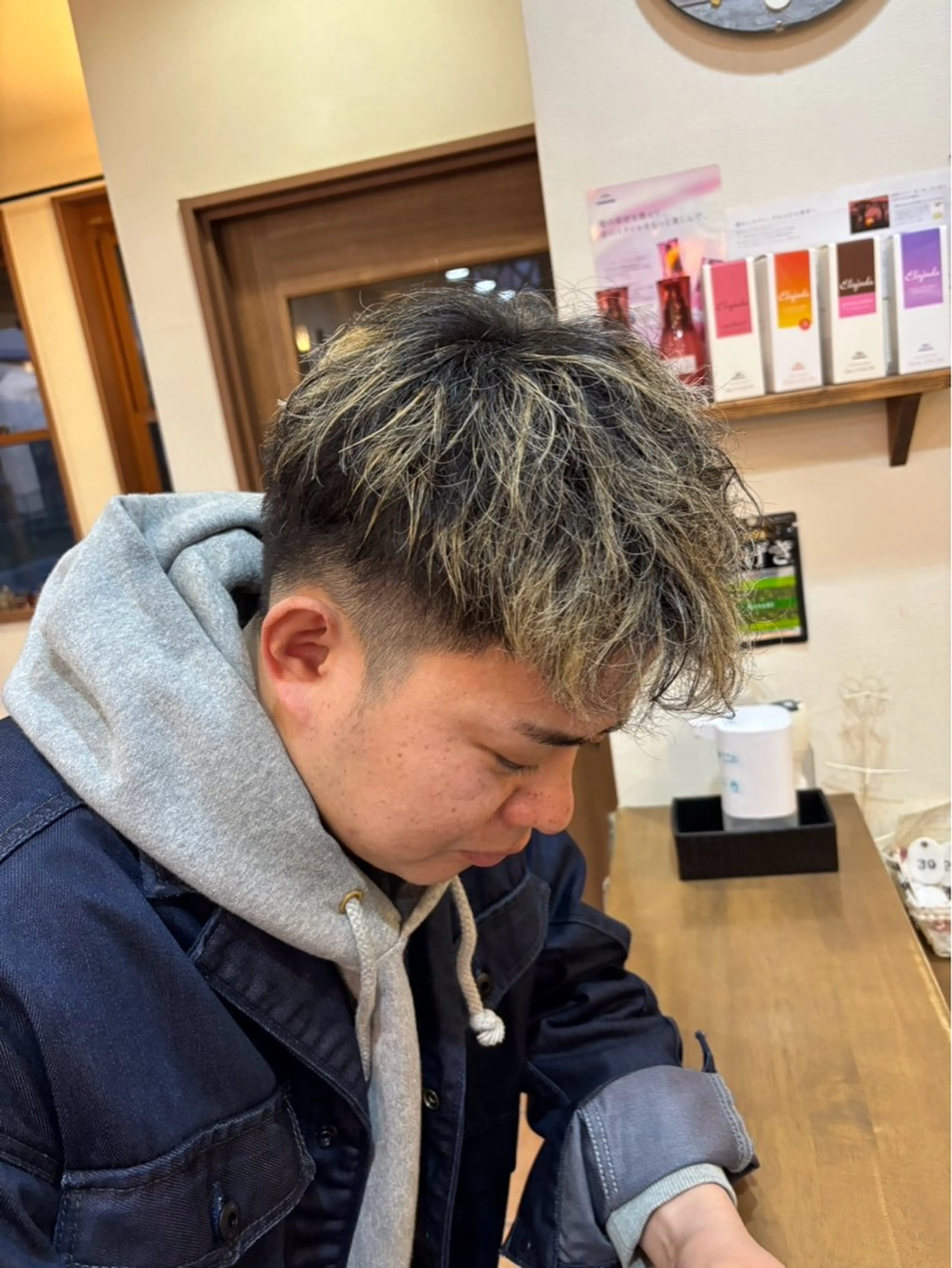 メンズ hair brand shigeki所属・古居 奨麻のヘアスタイル