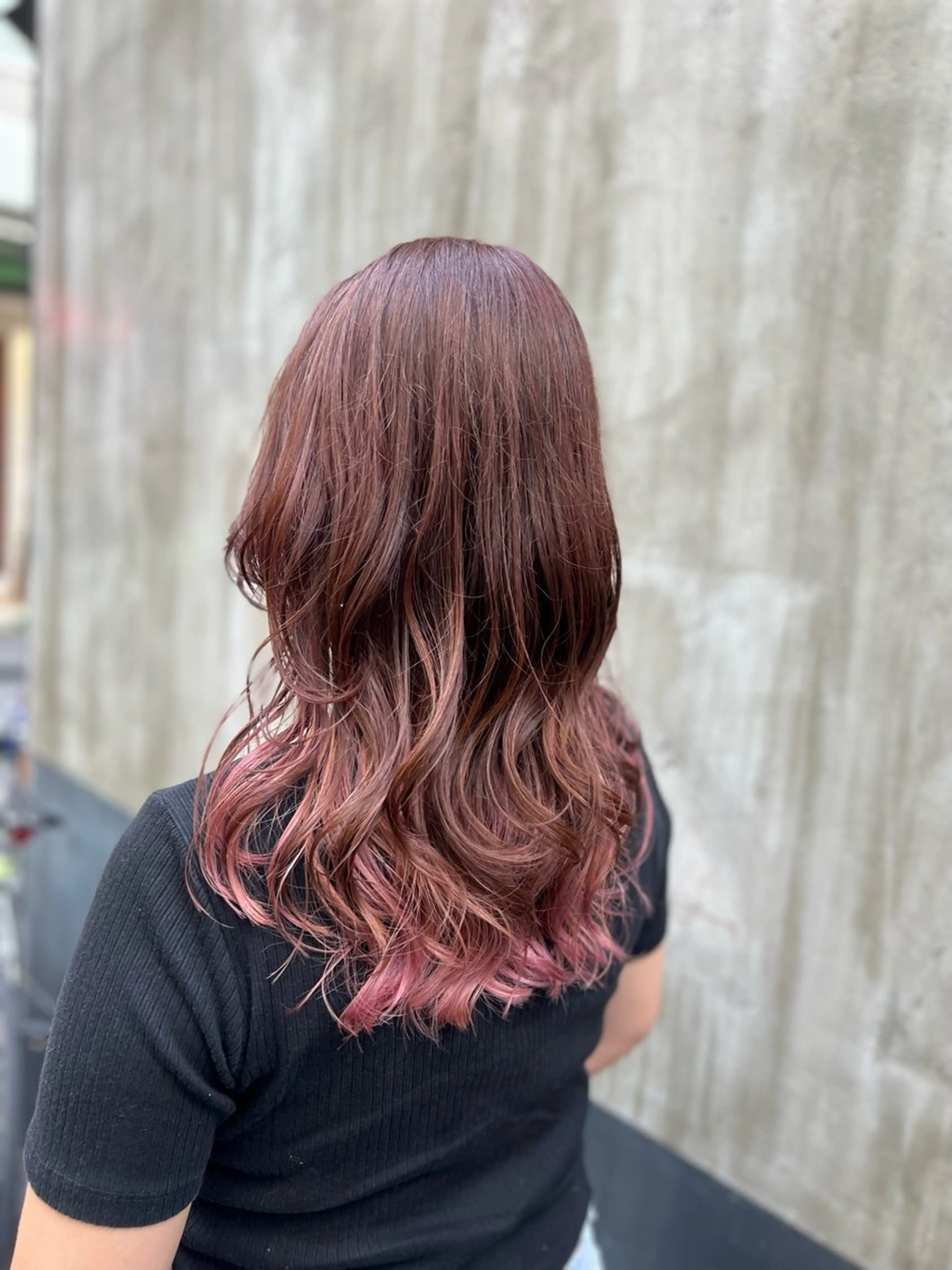 セミロング カラー ブラウンカラー ピンクカラー ピンクブラウン 🍇おぐら めぐみ🍇のヘアスタイル