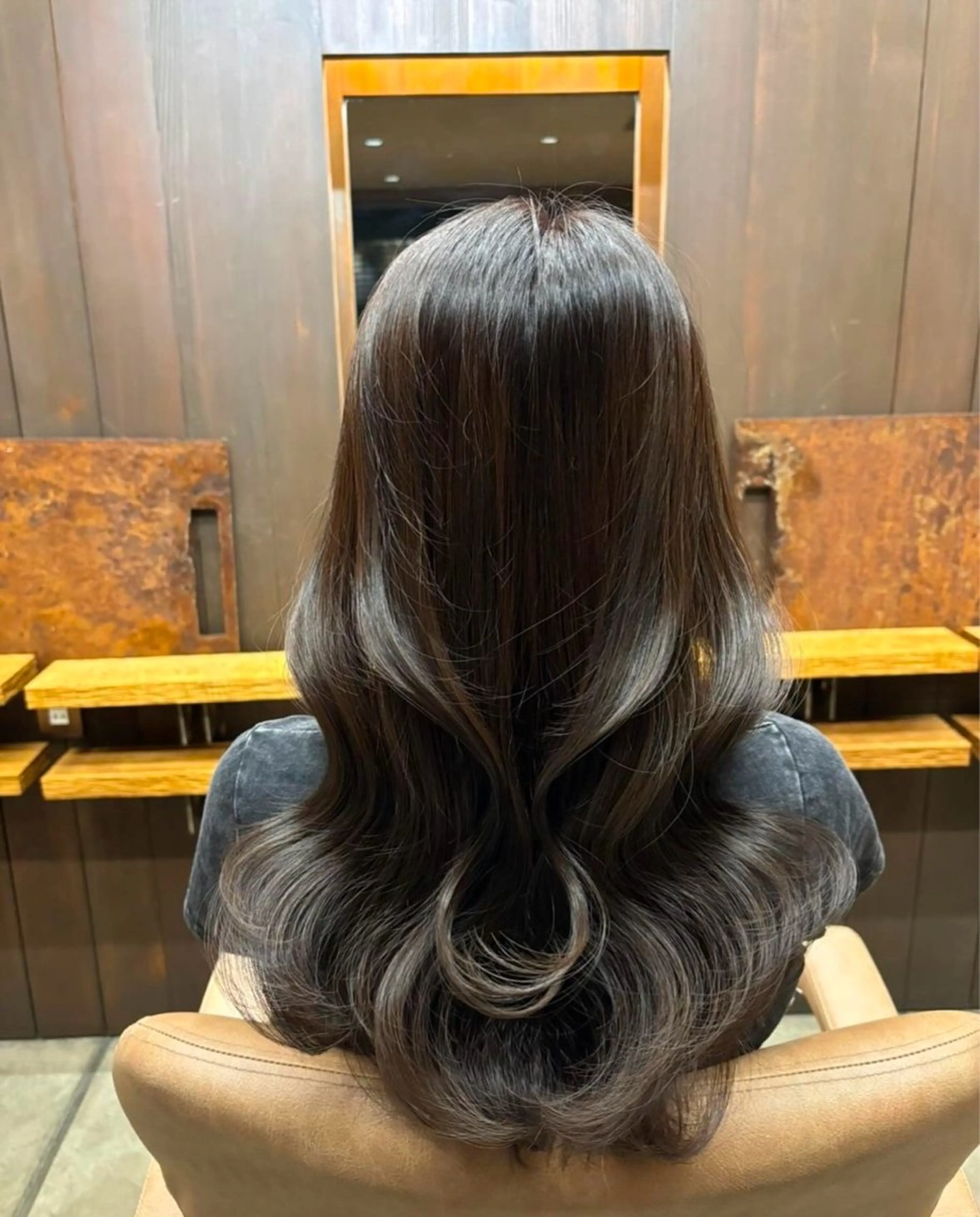 ロング Lond  bla-ma所属・ブリーチなしカラー／ 今井春汰のヘアスタイル