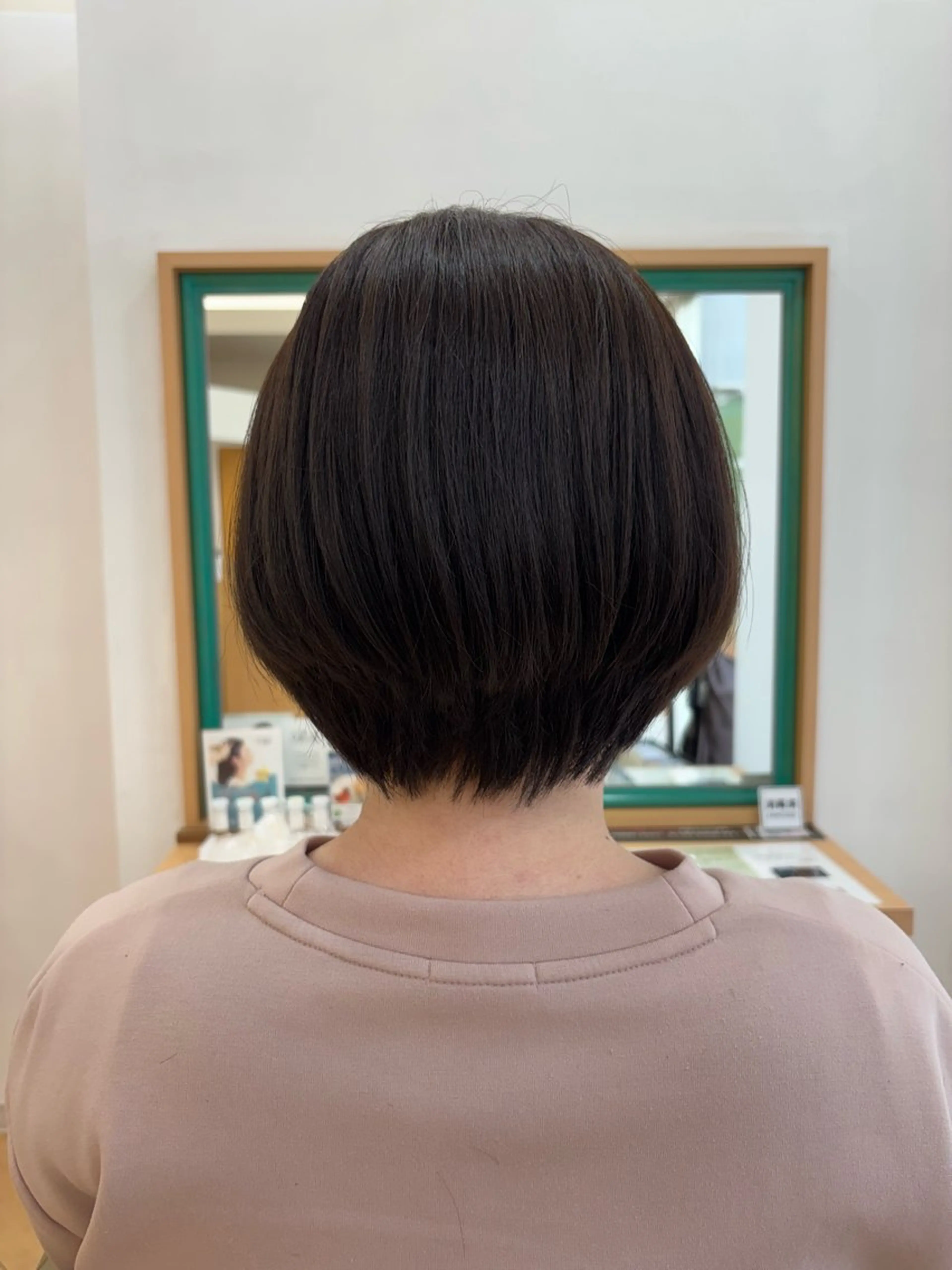 ショート カラー 🎀🤍芦澤 李音🤍🎀のヘアスタイル