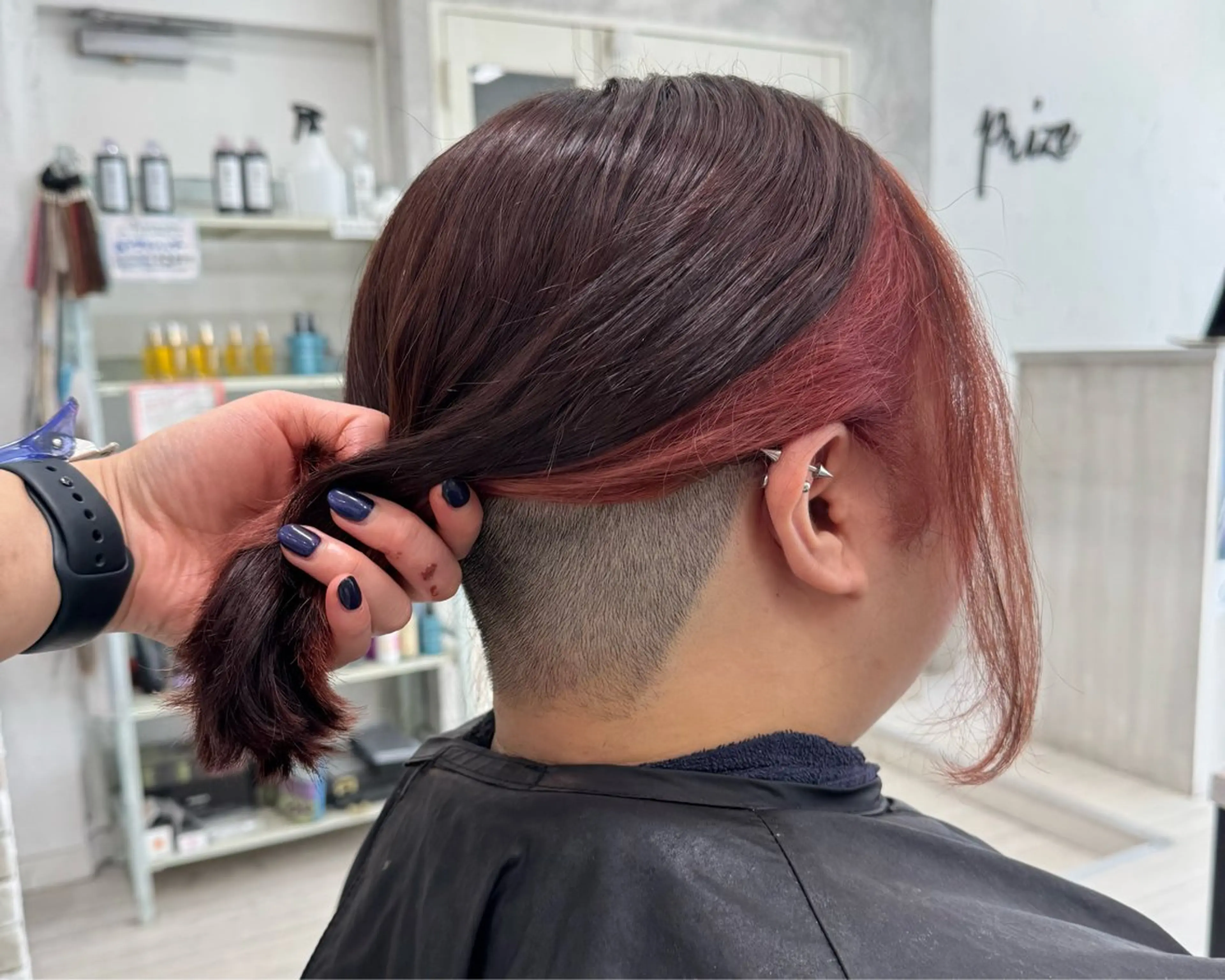 ミディアム ボブ カット ヘアカラー トリートメント 松本 聖未のヘアスタイル