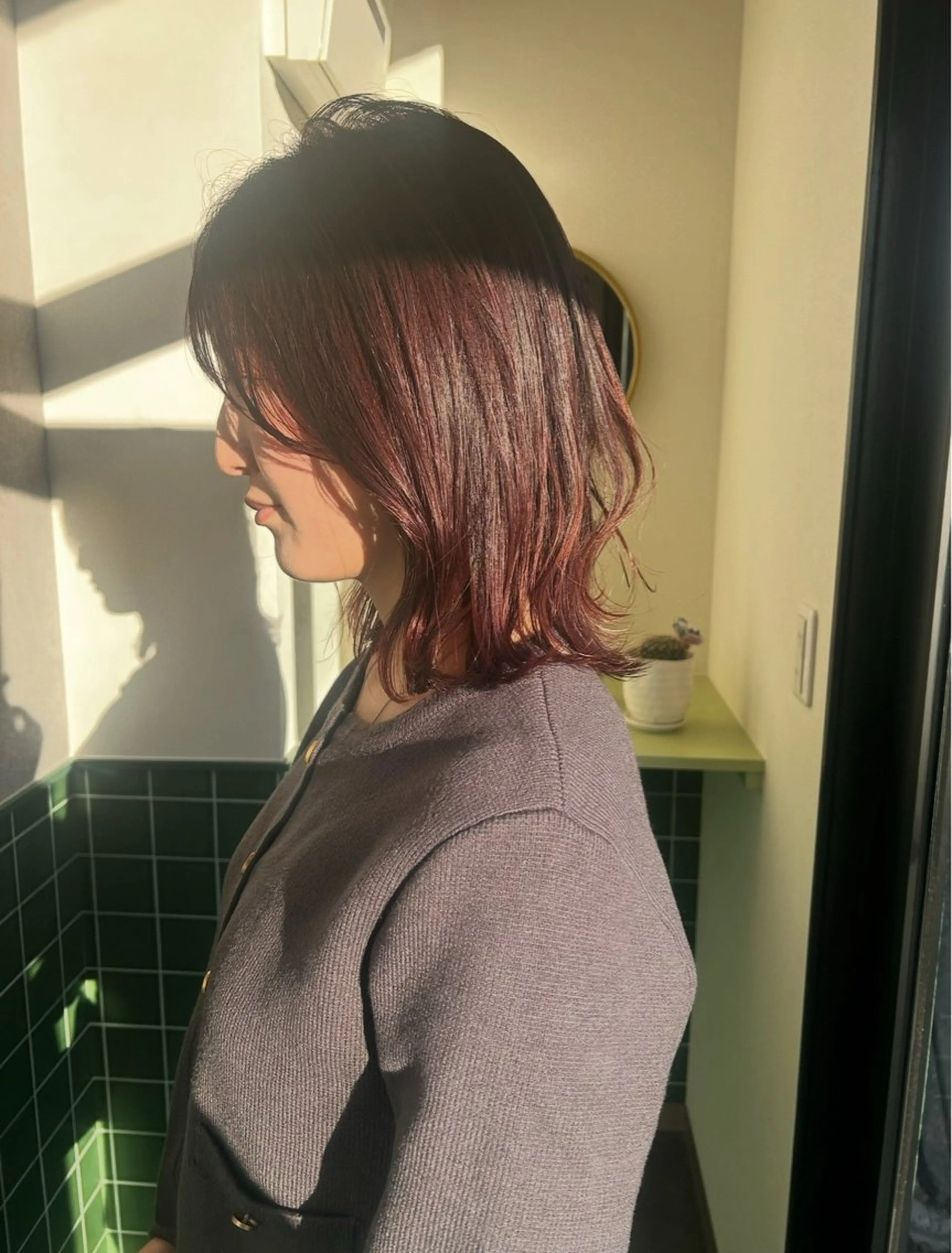 ミディアム カット ヘアカラー トリートメント Licol所属・髪質改善サロン 予約Licolのヘアスタイル