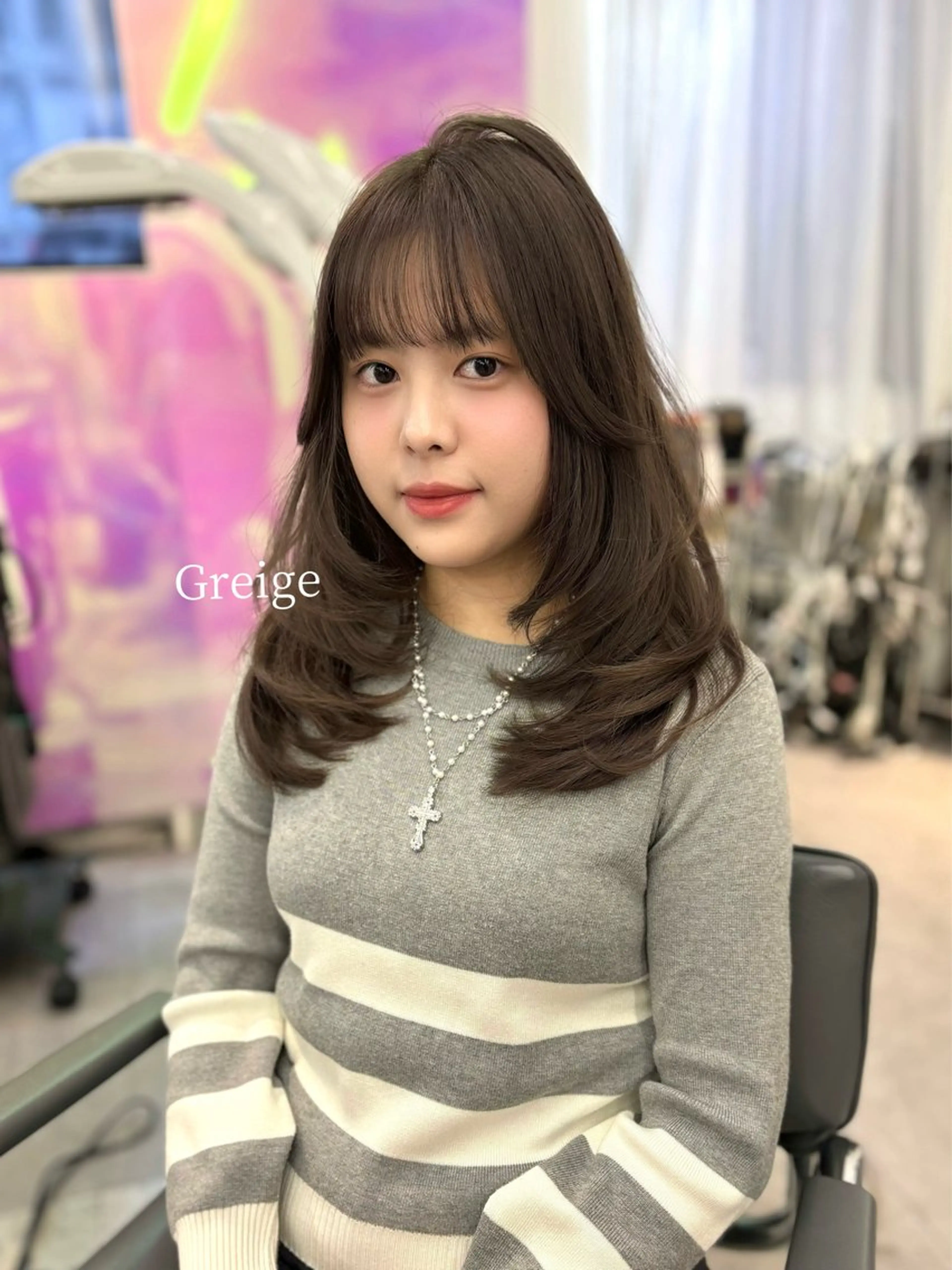 ミディアム カラー ブリーチ 透明感カラー グレージュ カット ヘアカラー トリートメント MEI🎀つやカラー 🎀レイヤー🎀渋谷のヘアスタイル