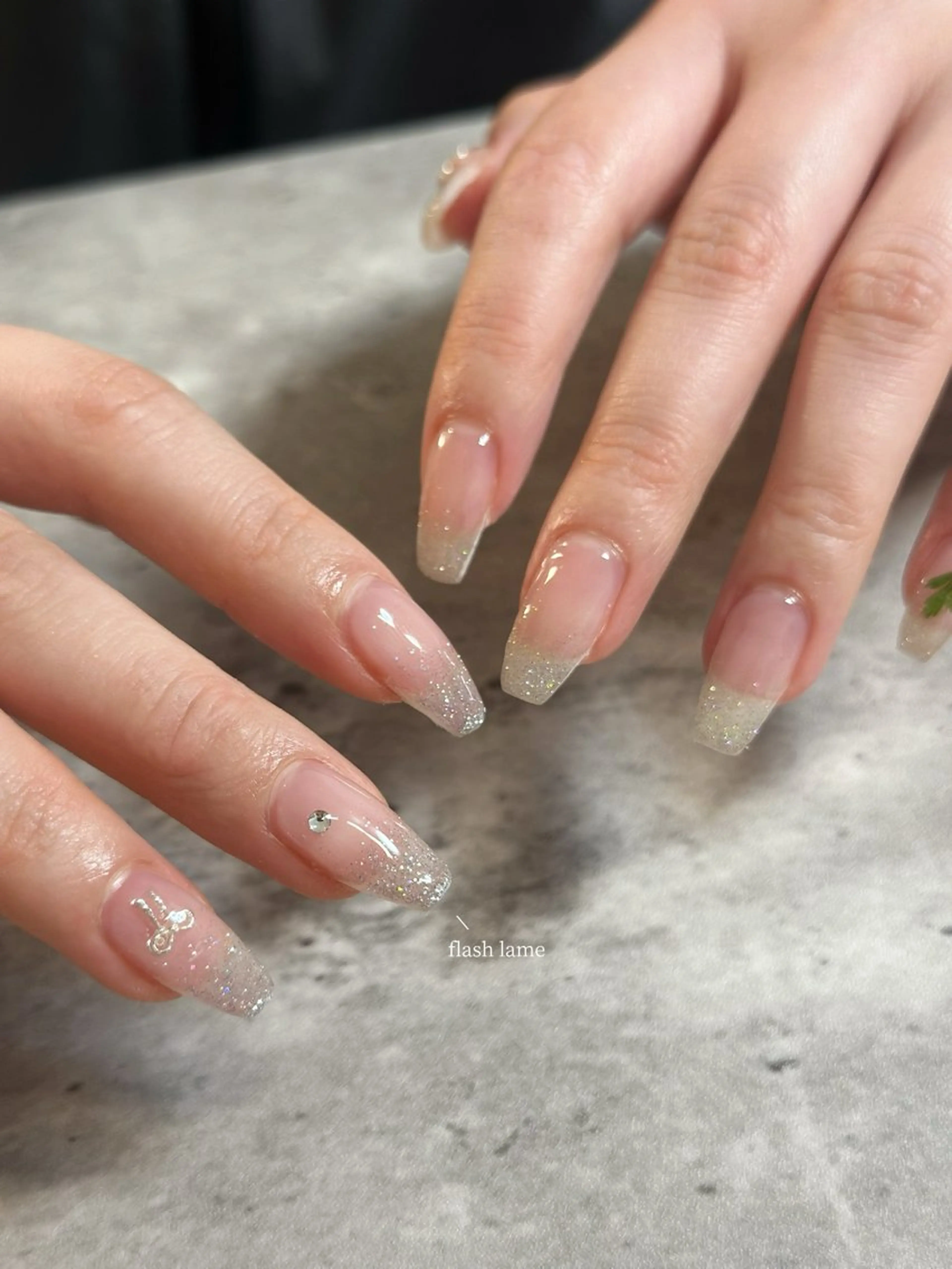 ネイル ハンドネイル One's Nail Roomのネイルデザイン