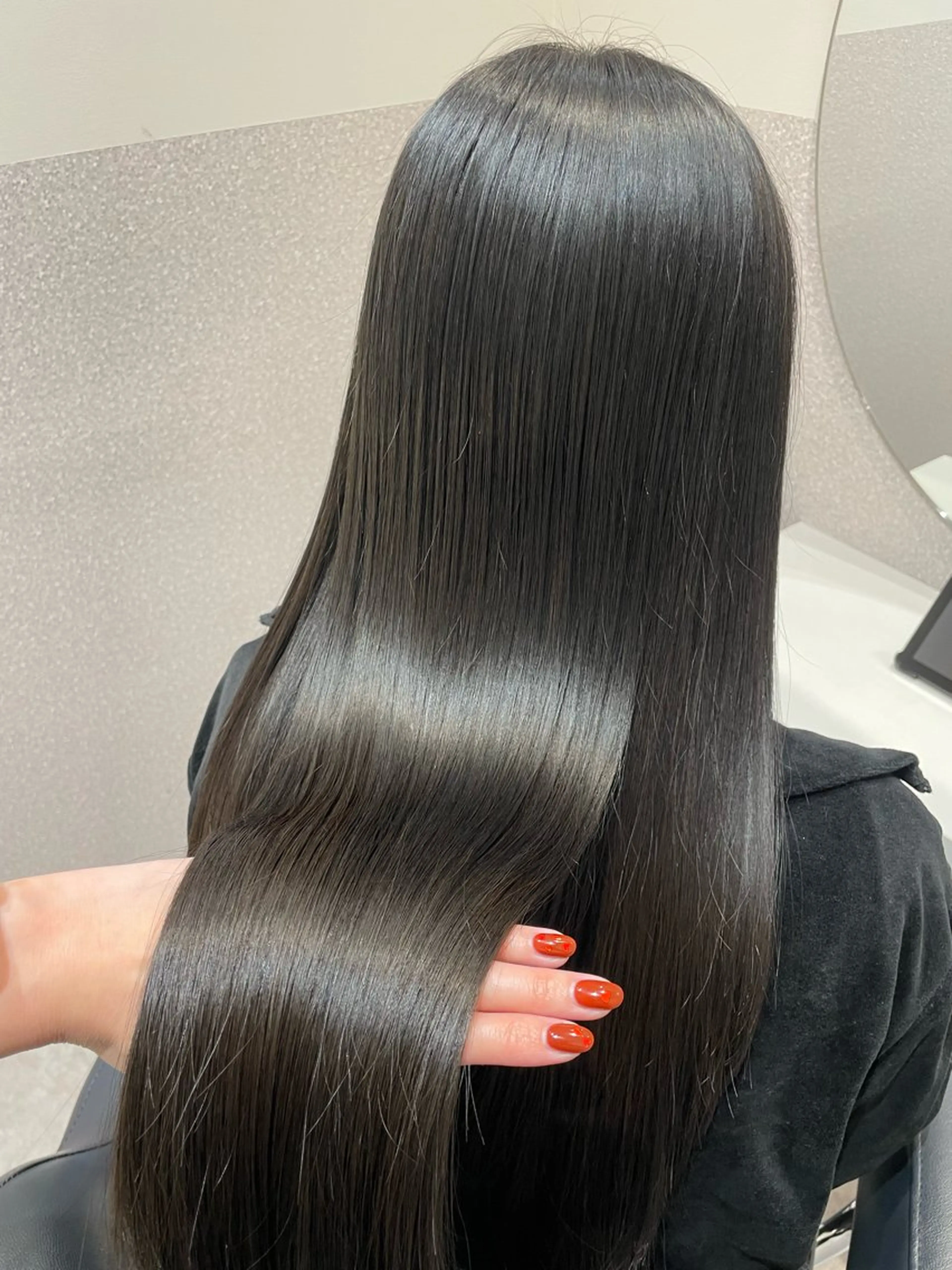 ロング ロングレイヤー 髪質改善 レイヤーカット ロング トリートメント カット ヘアカラー トリートメント ❤︎︎韓国ヘア❤︎︎ 𝑺𝒉𝒊𝒉𝒐のヘアスタイル