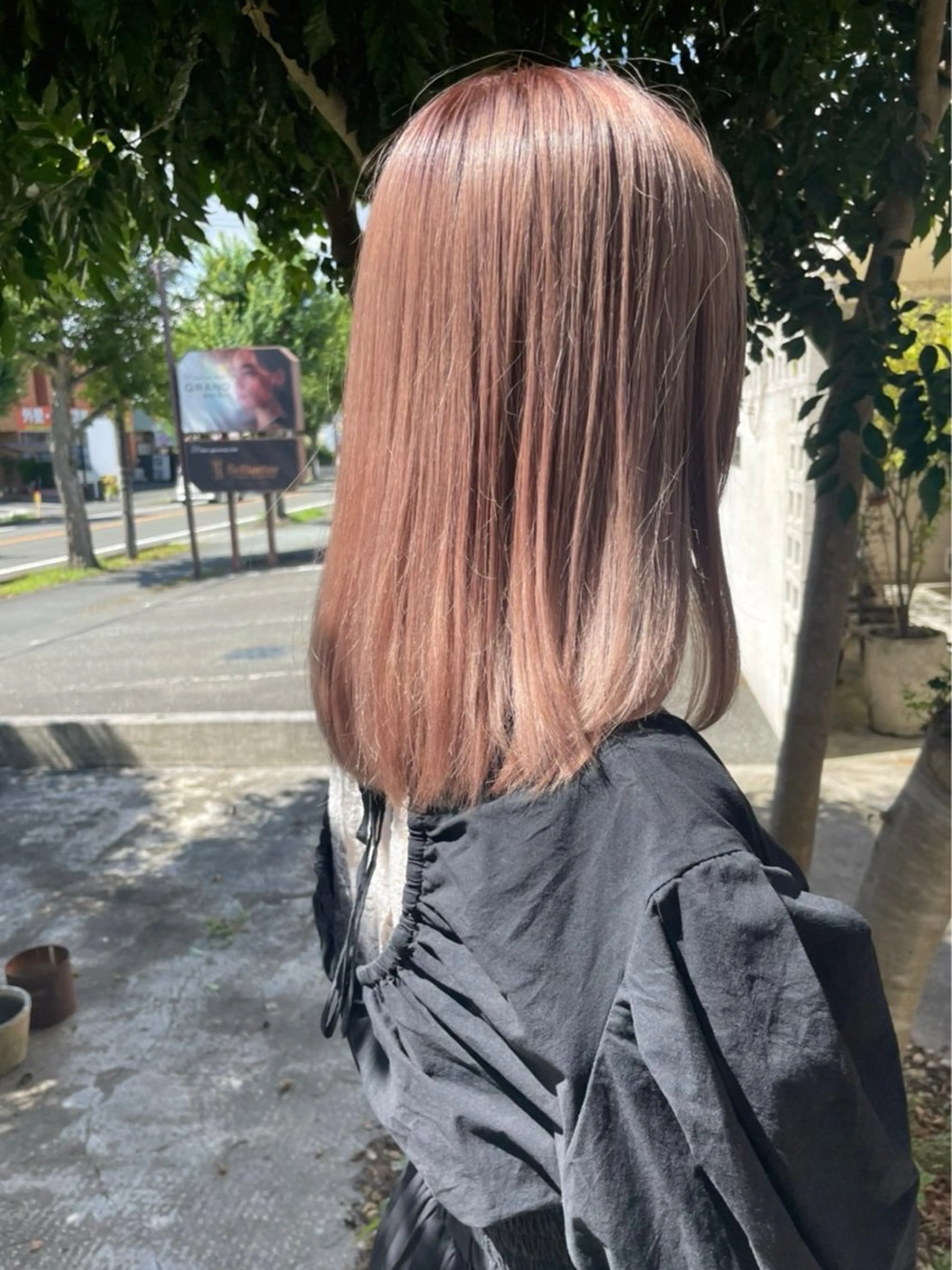 ミディアム ヘアカラー 赤み消しカラー 🩵かりんのヘアスタイル