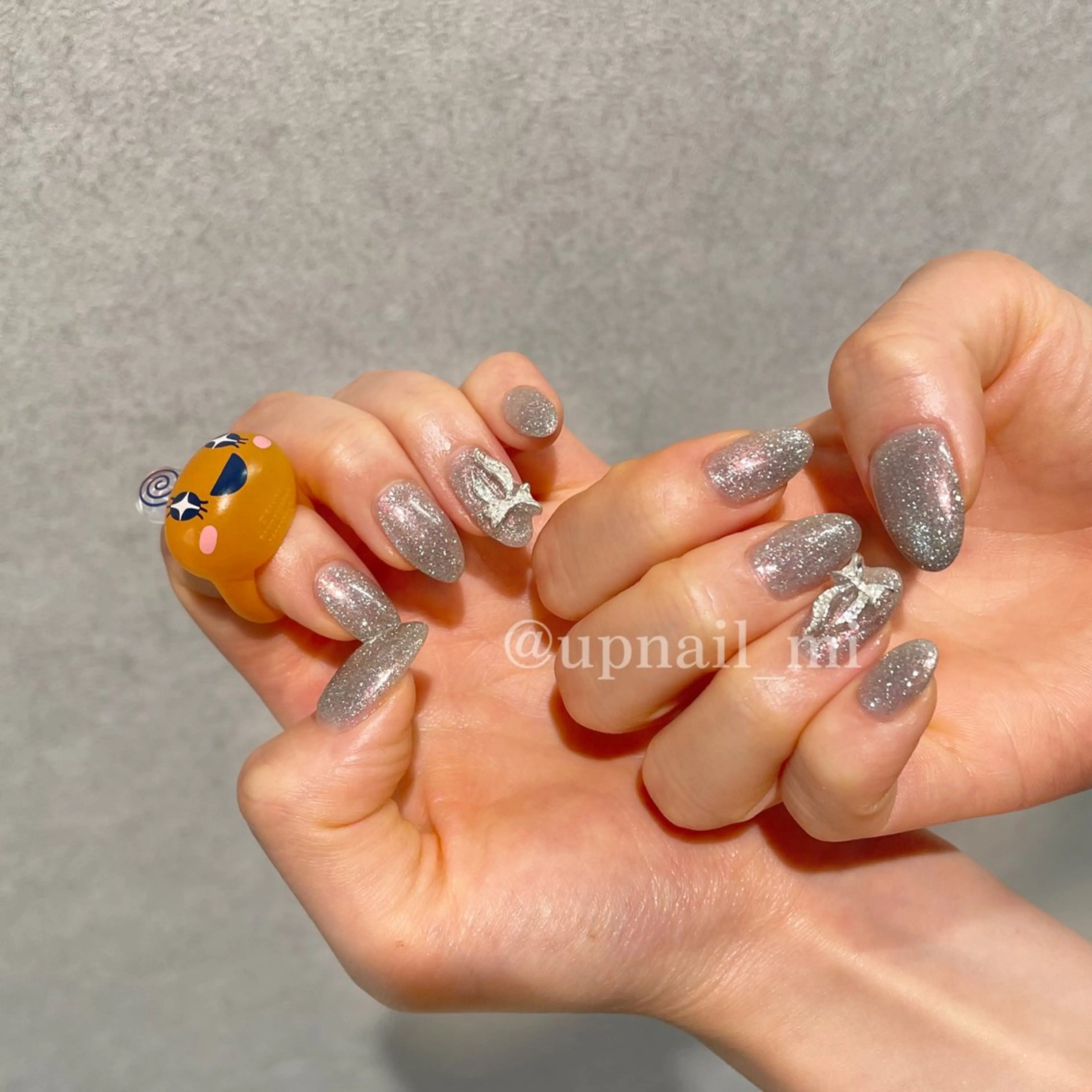 ネイル ハンドネイル 花井 美友里のネイルデザイン