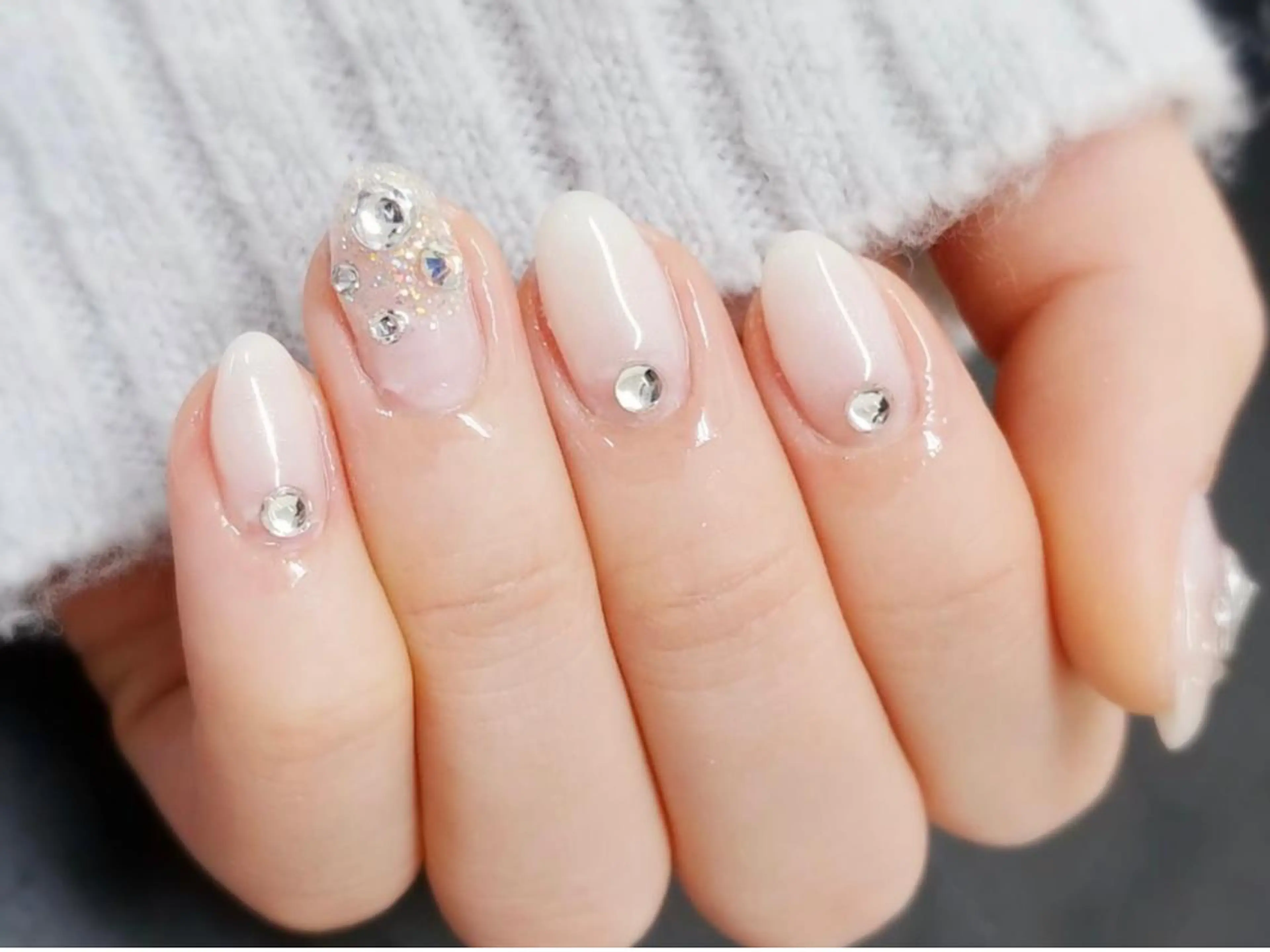 ネイル シンプルネイル 冬ネイル クリスマス Nail lieNのネイルデザイン