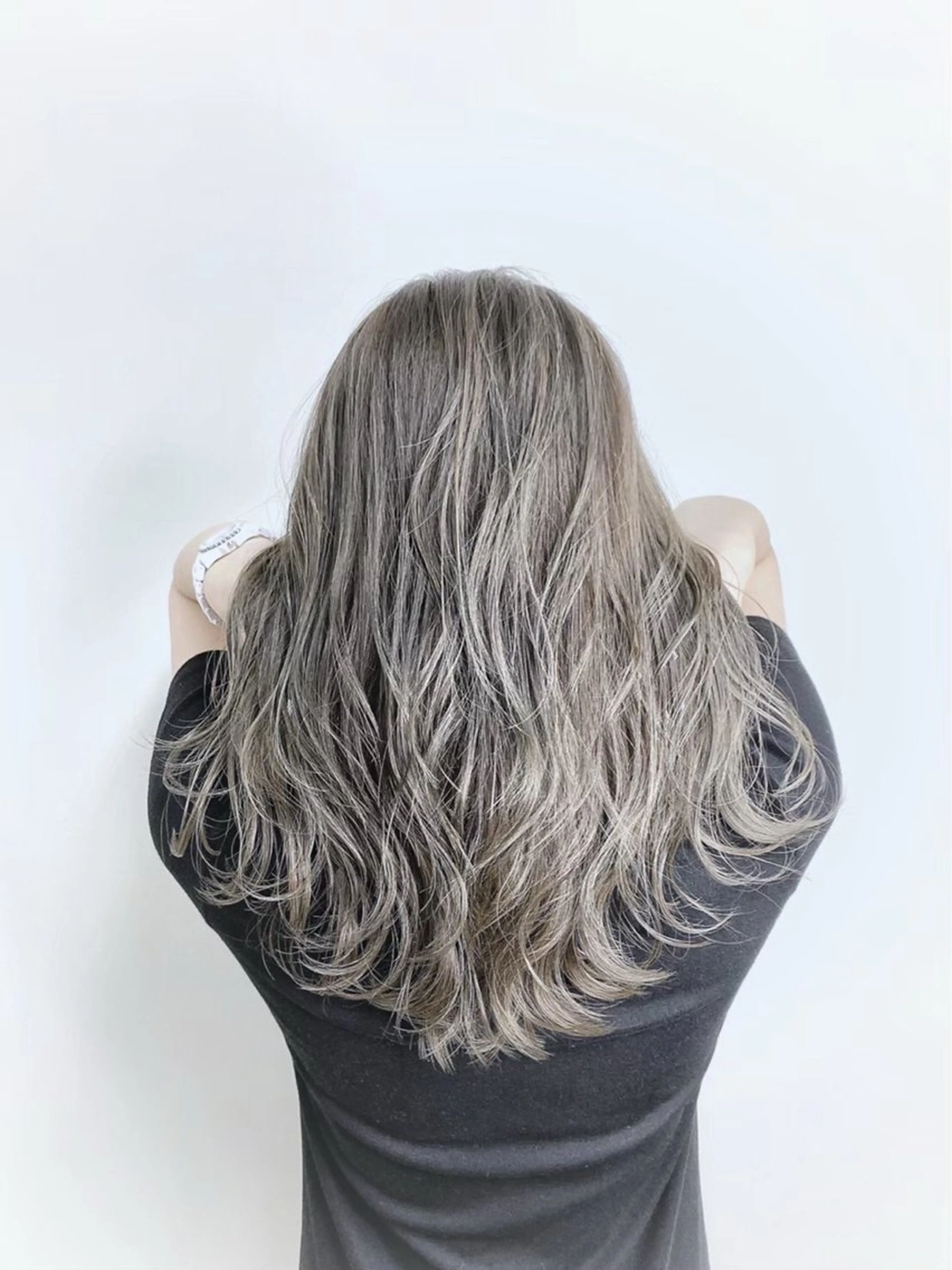 セミロング カラー ヘアカラー 齋藤 優太朗のヘアスタイル