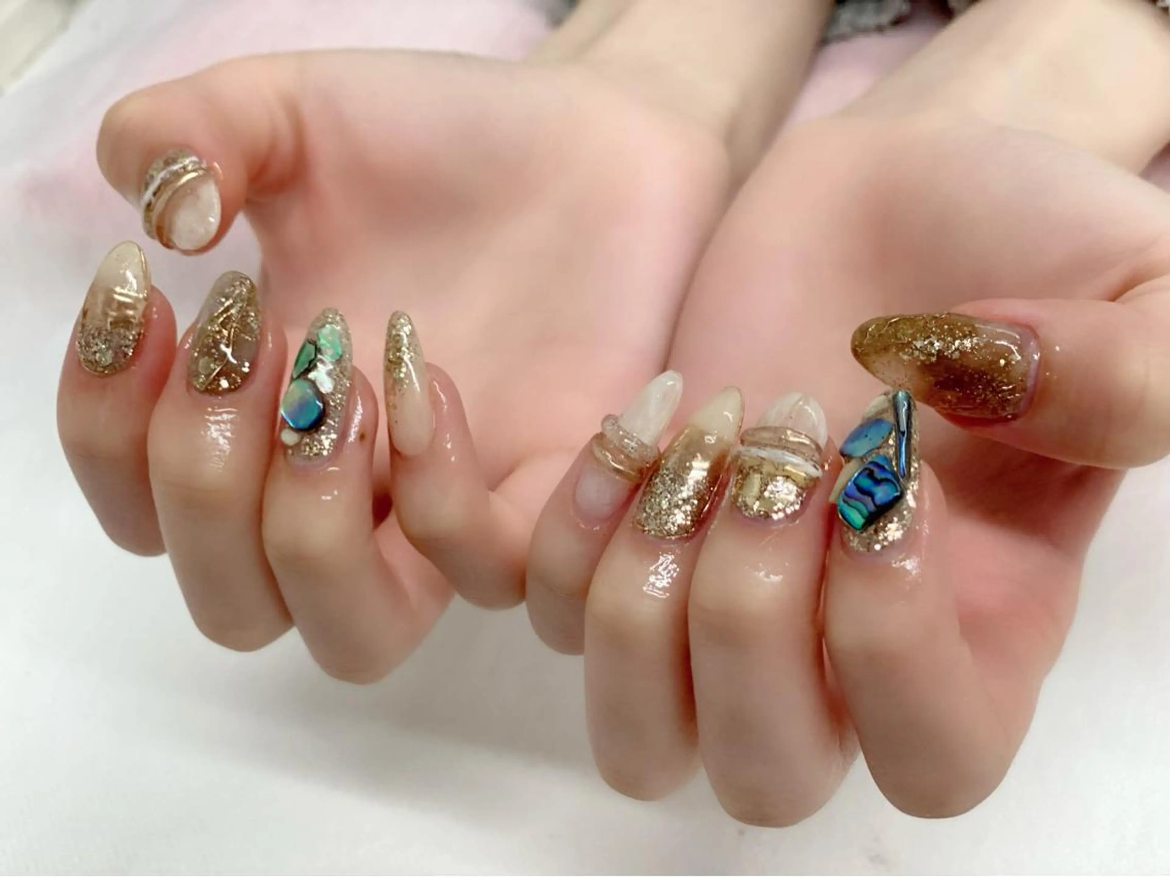 ネイル 持ち込み ハンドネイル 武藤 千裕のエステ・リラクイメージ