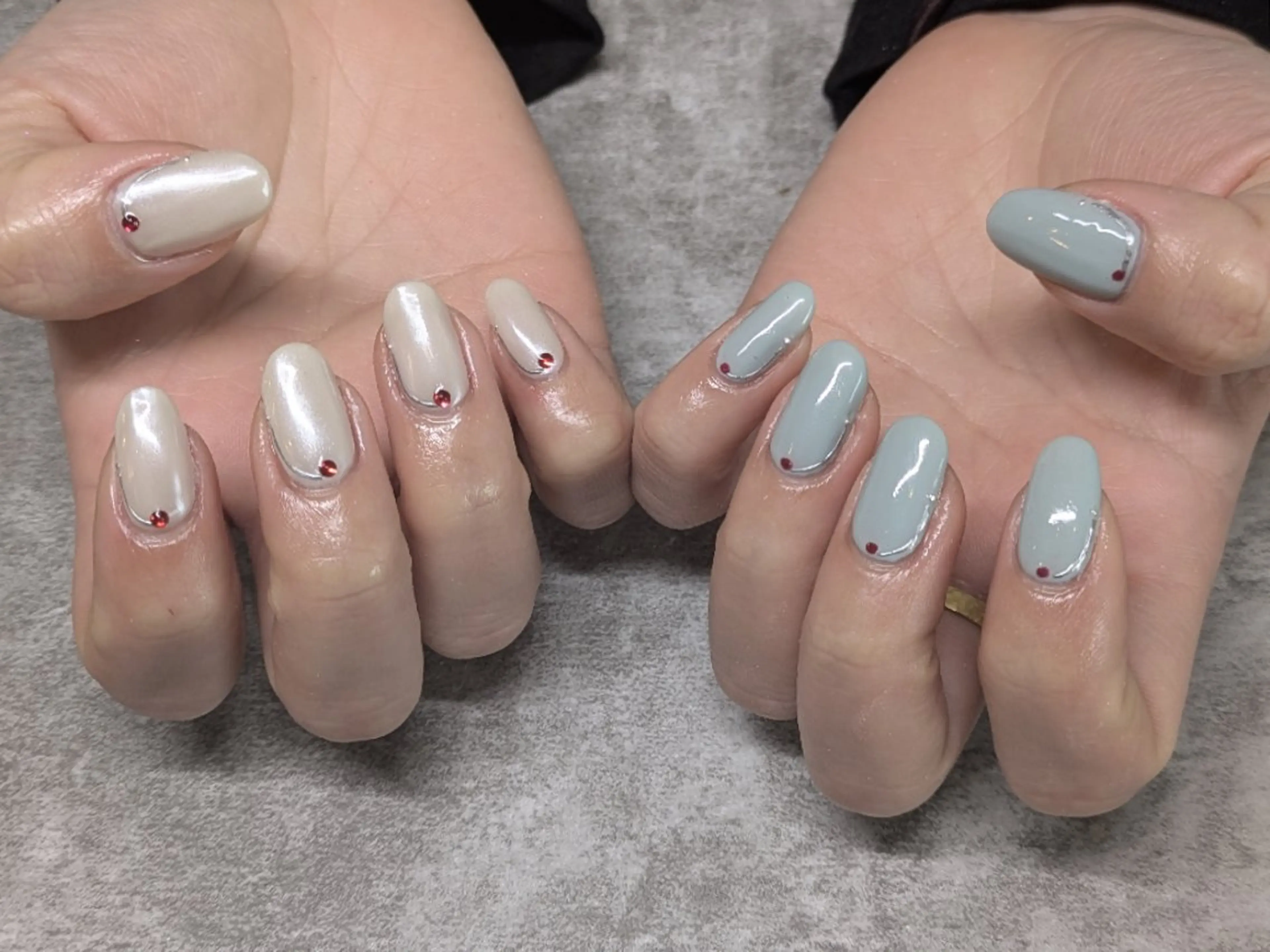 ネイル ニュアンスネイル ニュアンスネイル 【新宿三丁目】AMIのネイルデザイン