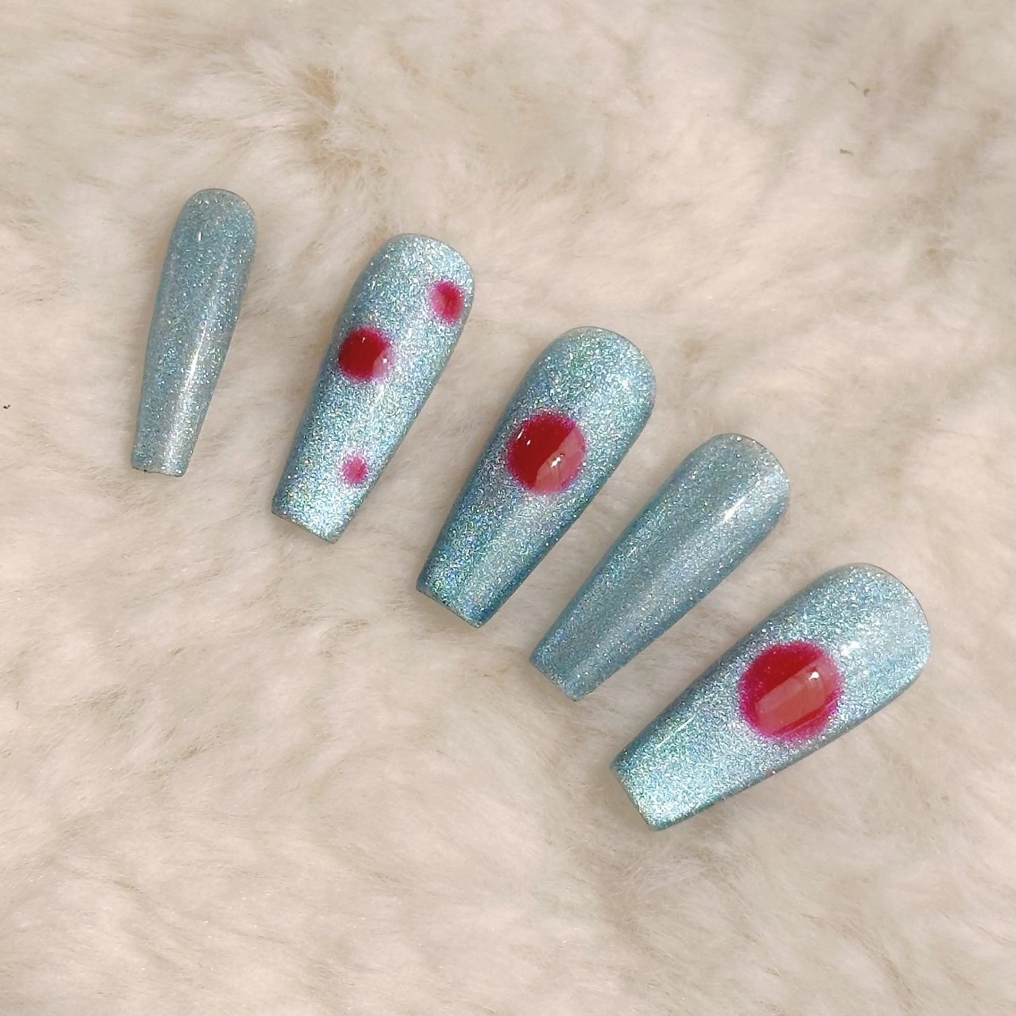 ネイル Y&M NAIL所属・樺井 アオイのネイルデザイン