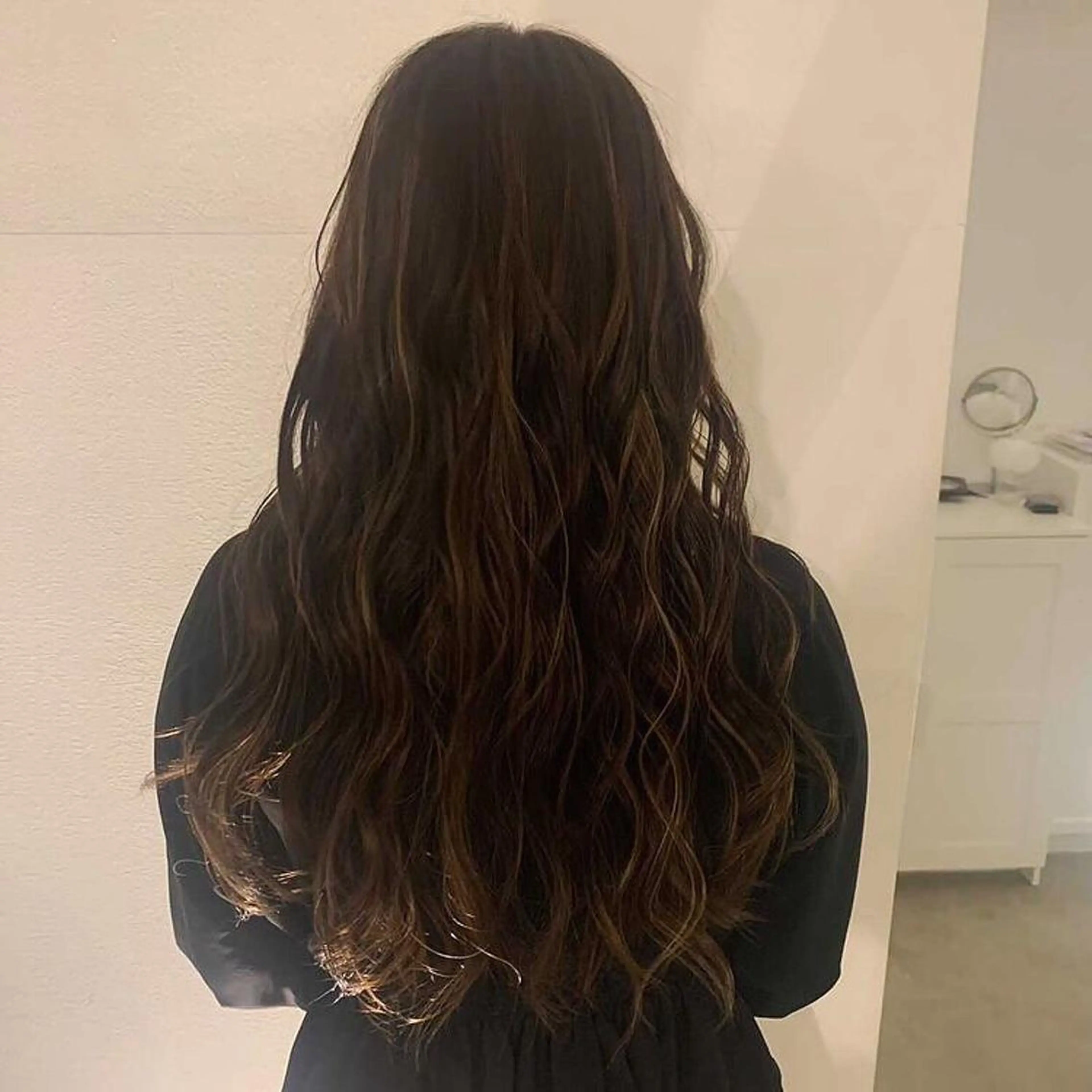 ロング カラー ハイライトカラー ハイライト hair make addict (ヘアーメイク アディクト)所属・addict⭐️ 江川　颯也💎のヘアスタイル