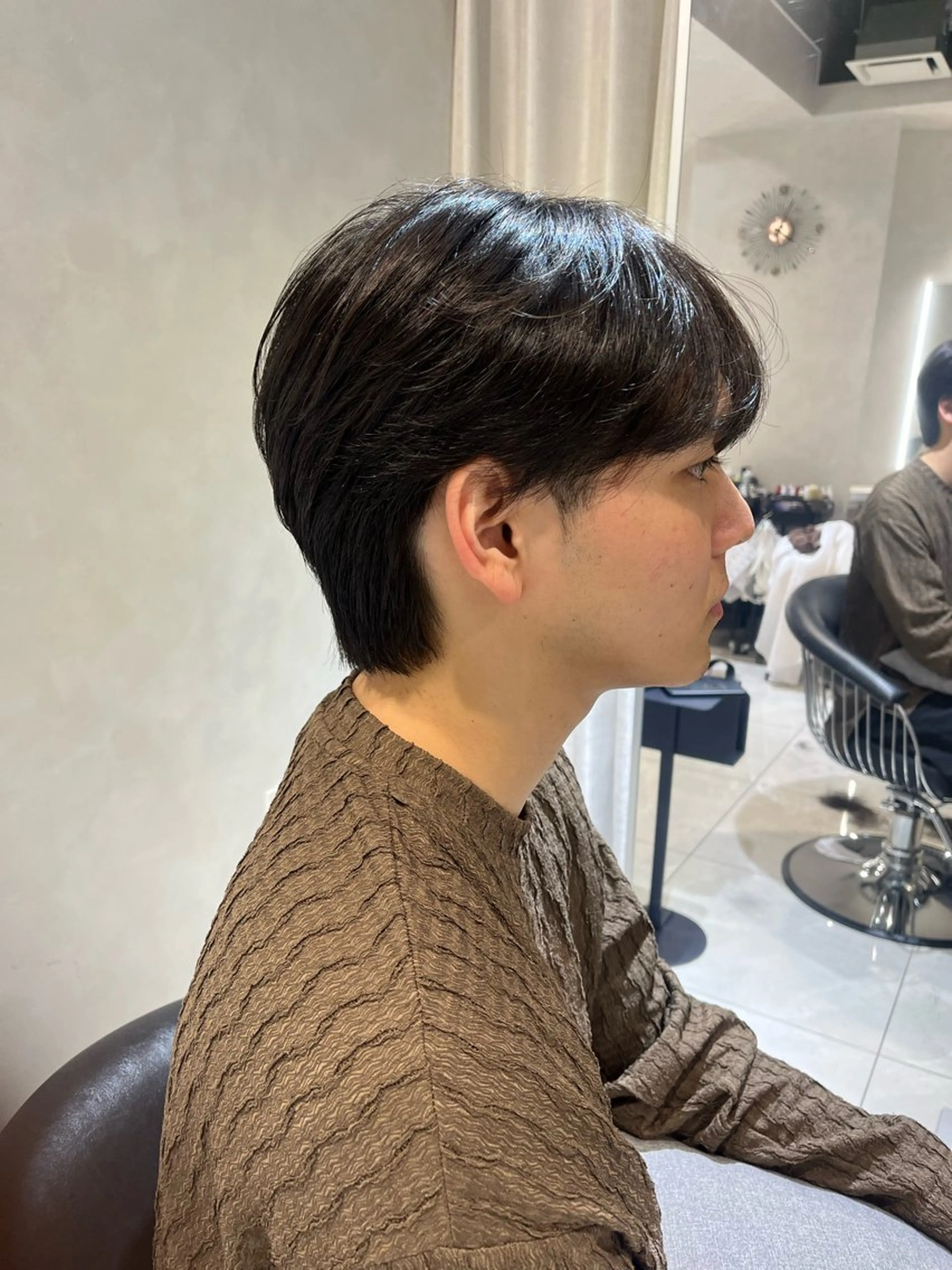 パーマ メンズ 韓国メンズ特化 ダウン・毛流れパーマのヘアスタイル