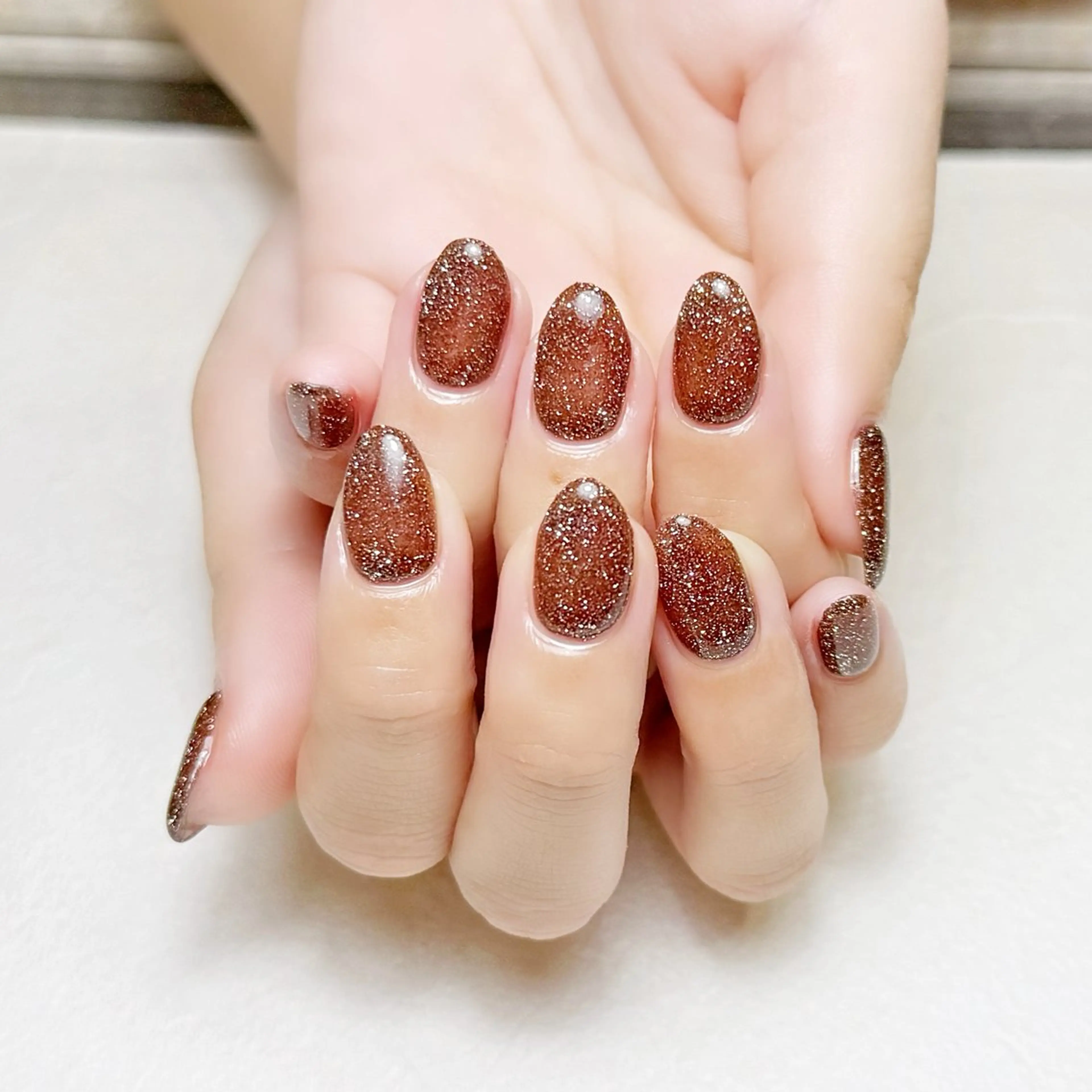 ネイル ブラウン フラッシュネイル オフィスネイル ワンカラーネイル rouse nail RISATOのネイルデザイン