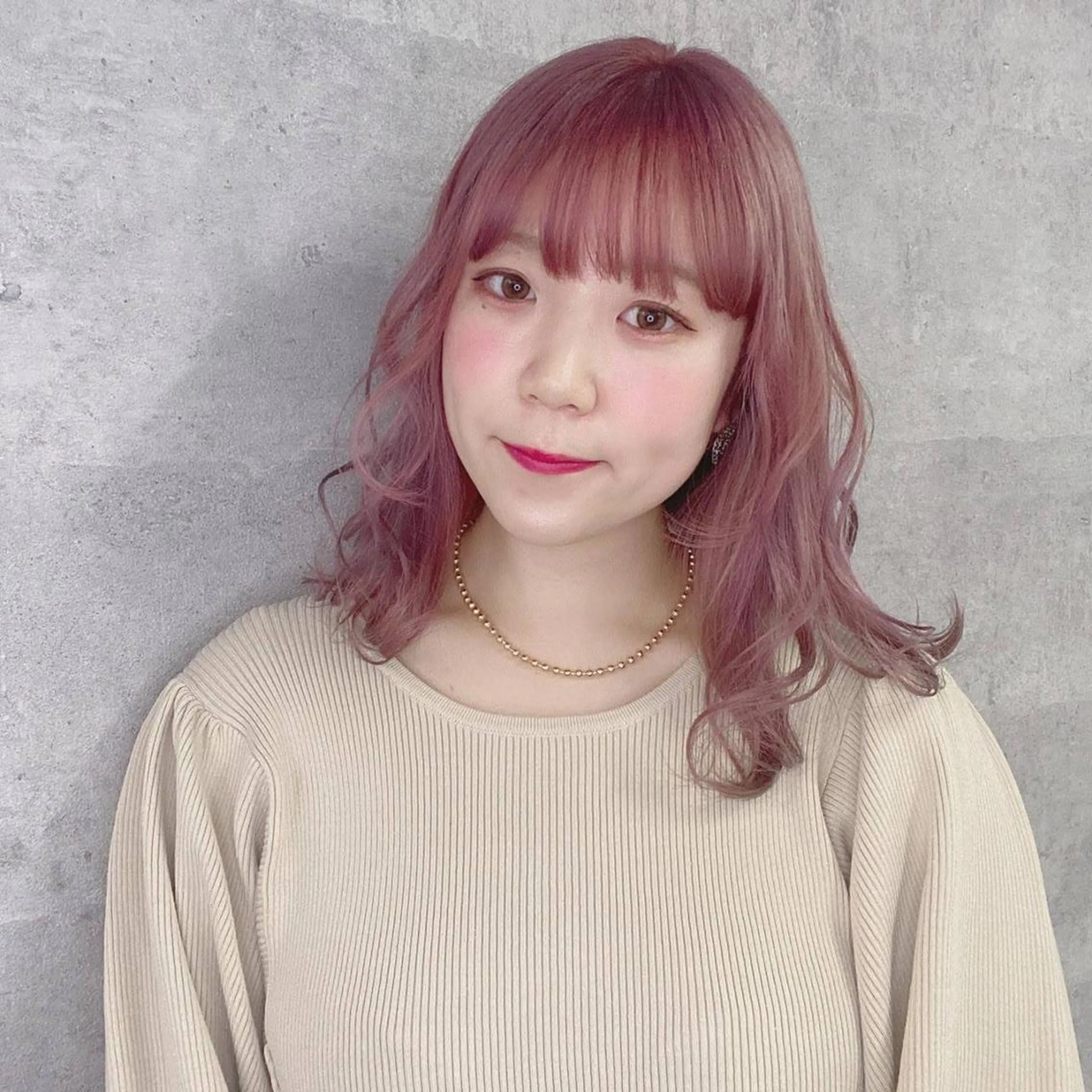 ロング 大阪レミーエクステ チビ編み込みのヘアスタイル