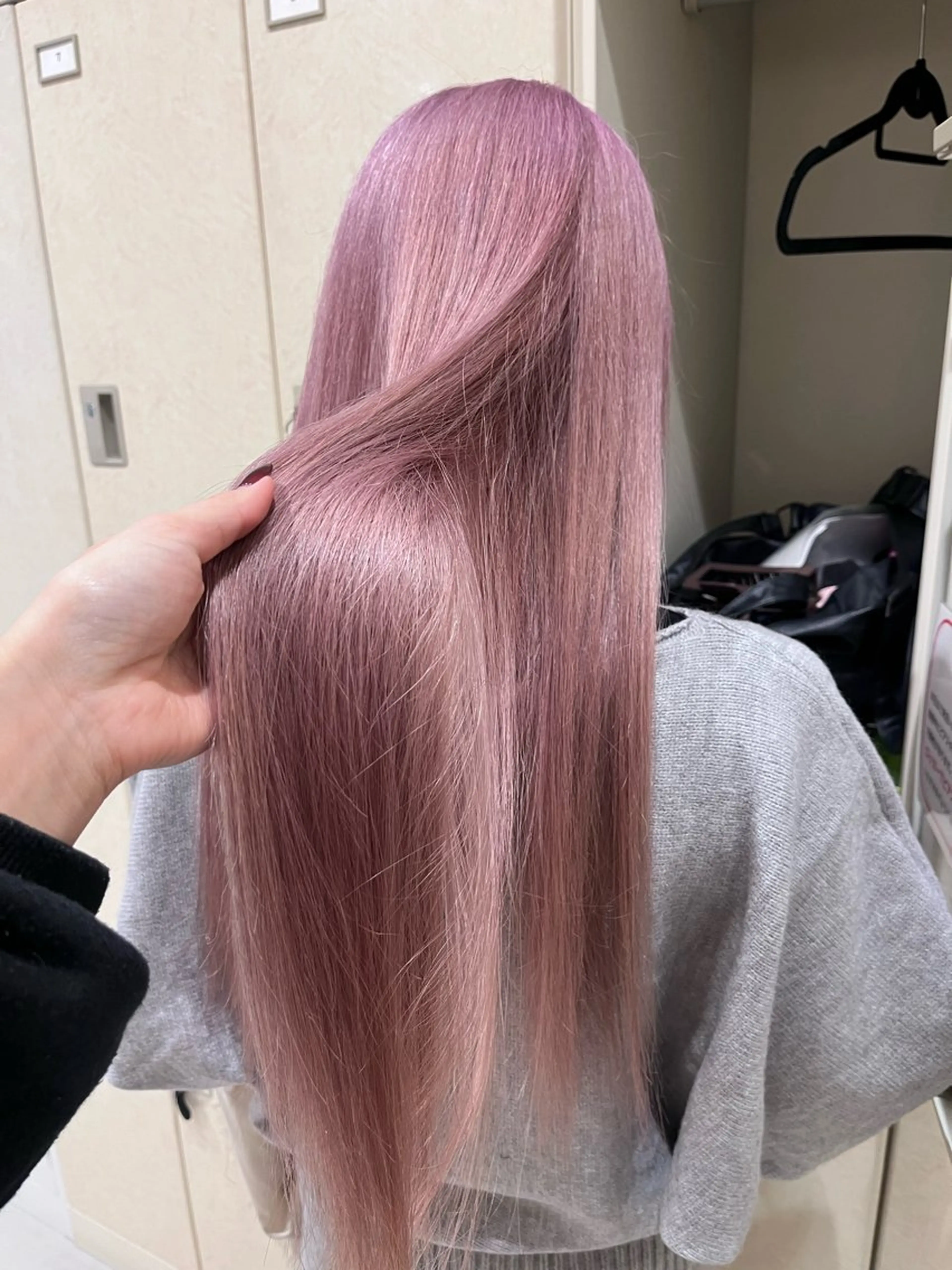 ロング カラー ラベンダーカラー ピンクカラー ピンクラベンダー 透明感カラー🫧🌈 似合わせカット✂︎のヘアスタイル