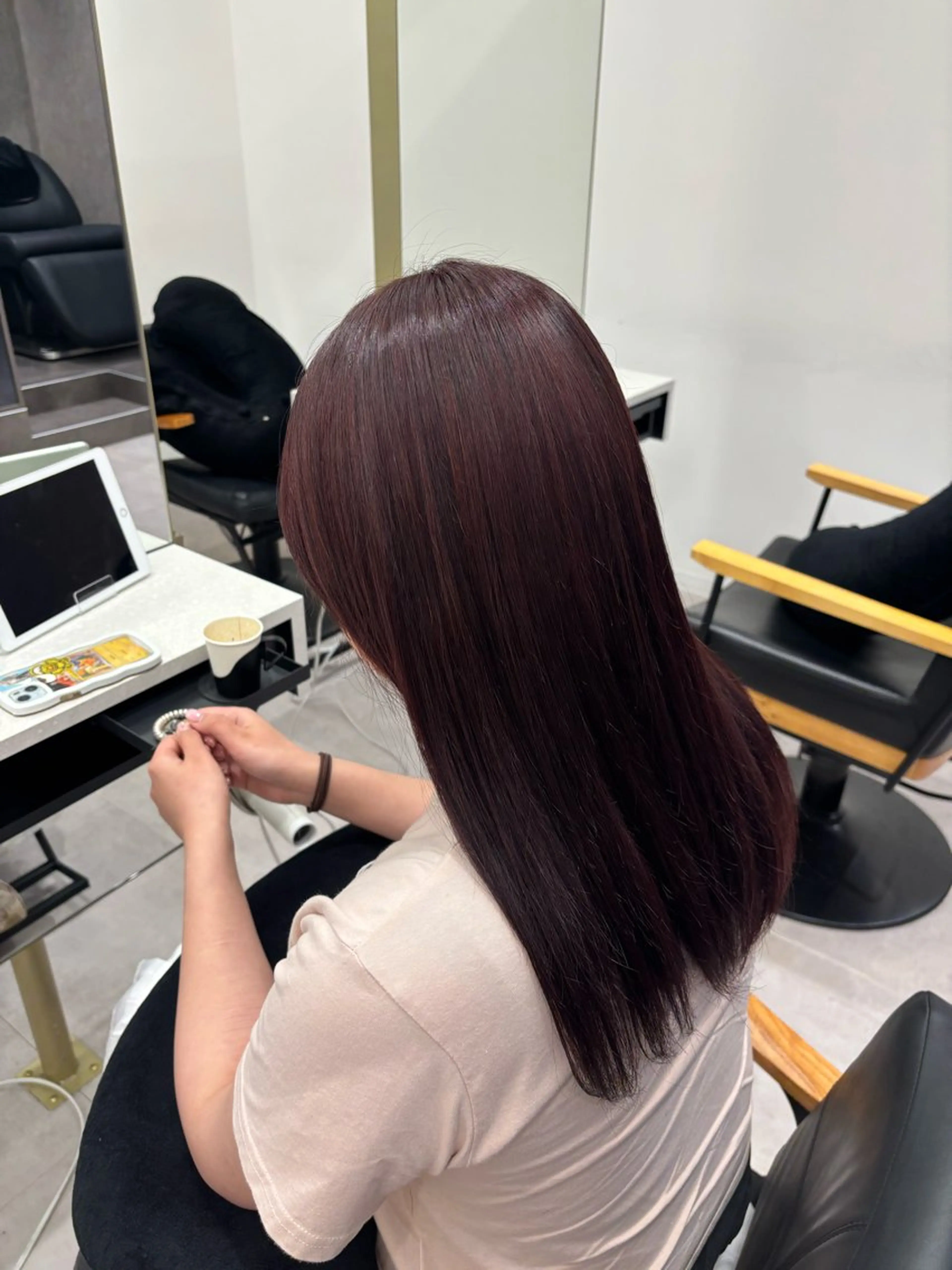 ロング ピンクブラウン ヘアカラー HUG 🤍ྀི chika🤍ྀིのヘアスタイル