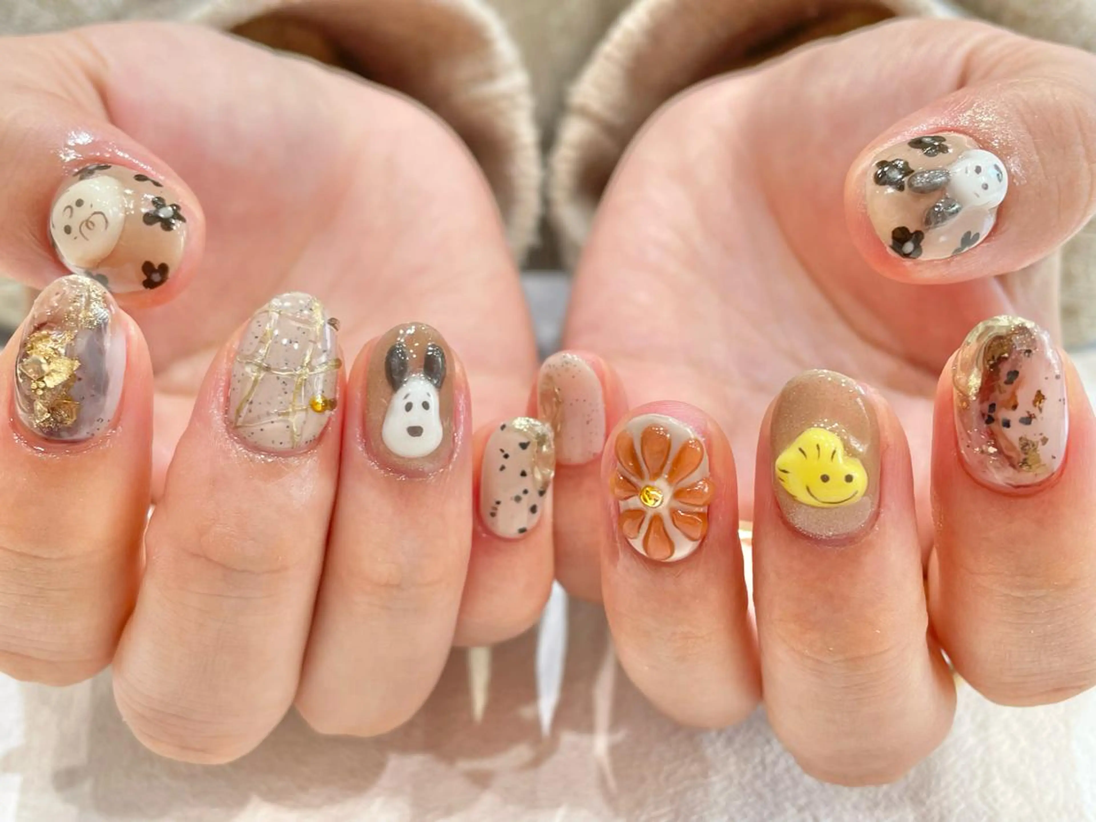 ネイル ハンドネイル Ash関内ネイリスト 荒木晴香のネイルデザイン