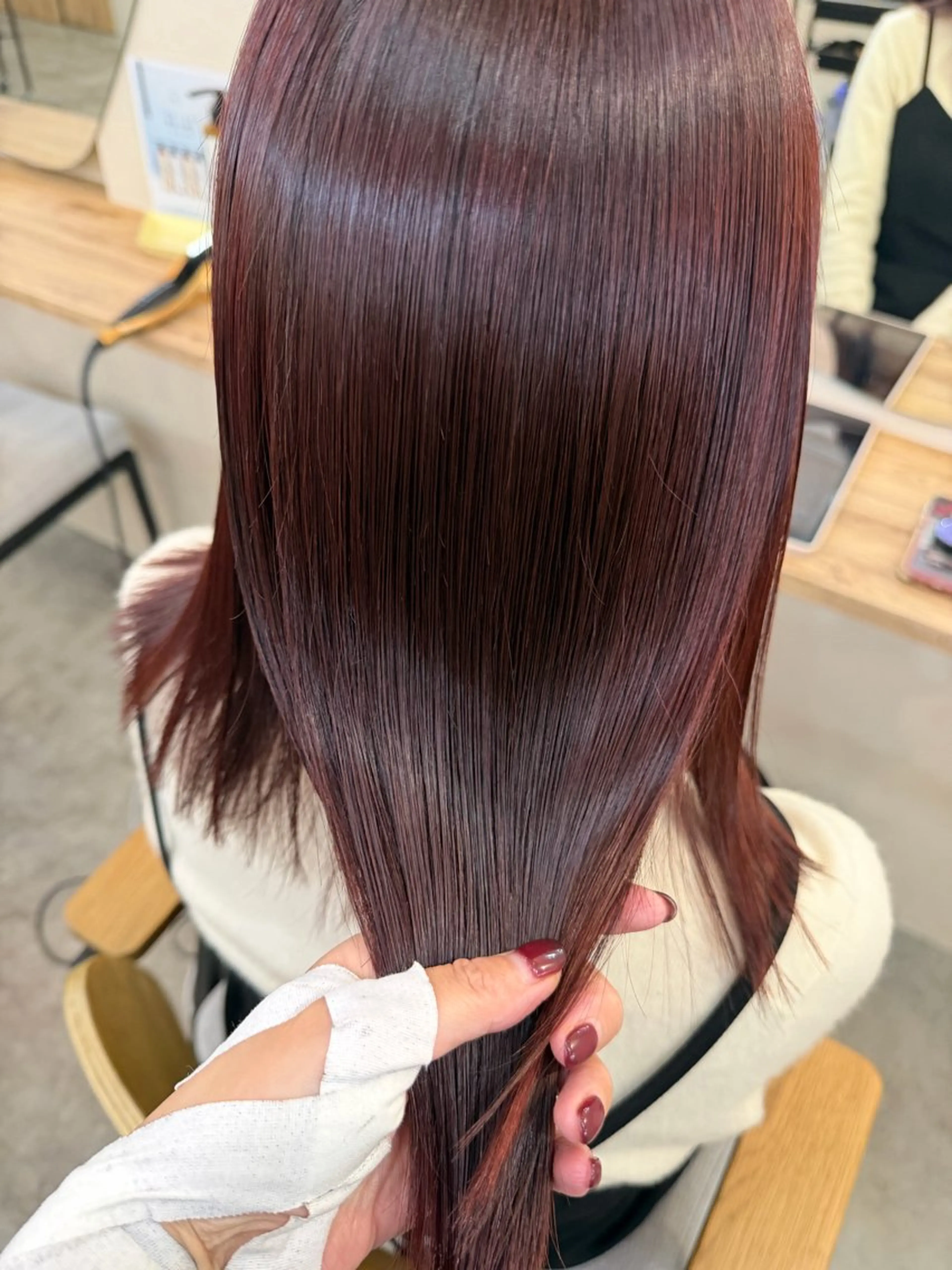 カラー カット ヘアカラー トリートメント 透明感カラー/顔周り 臼井逸美のヘアスタイル